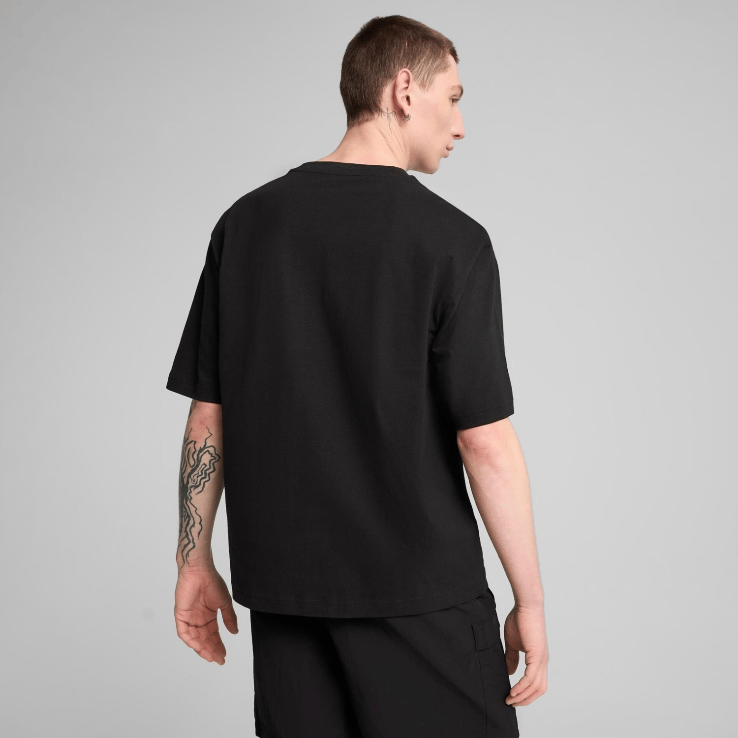PUMA ERKEK WARDROBE ESS BOXY TEE TİŞÖRT 62964501