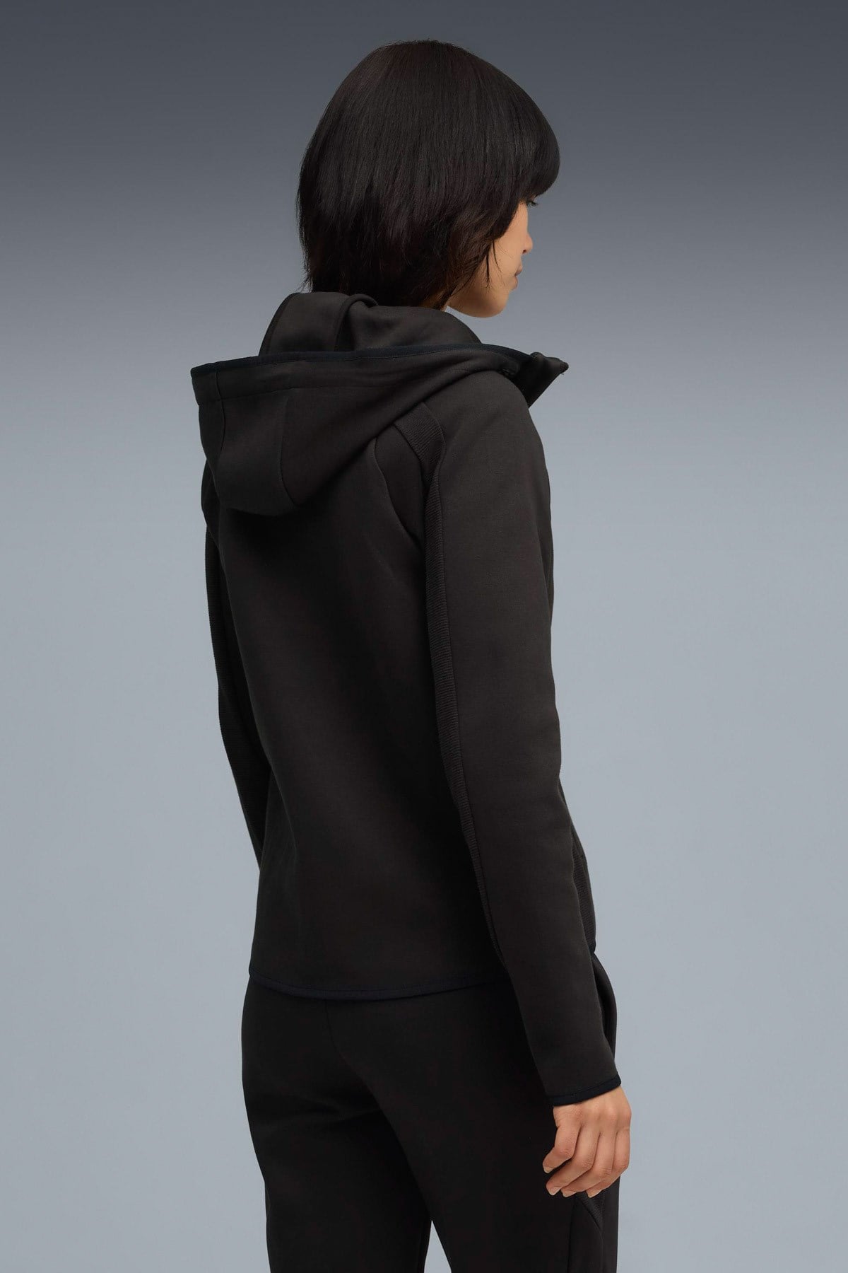 PUMA KADIN CEKET EVOSTRIPE FULL-ZİP HOODİE 68814101
