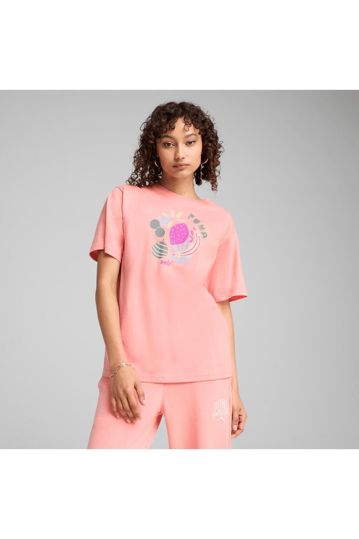 PUMA KADIN GRAPHICS RELAXED FRUİTY TEE TİŞÖRT 68508518
