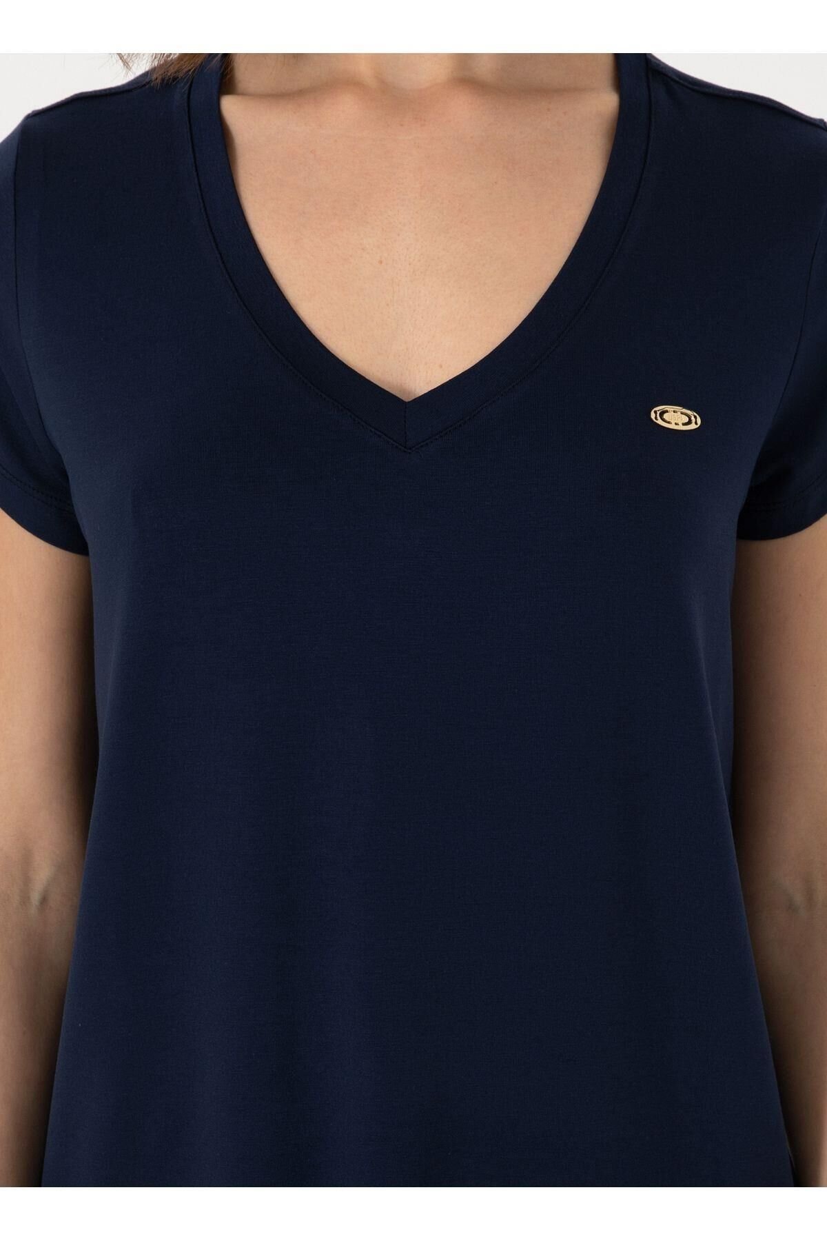 U.S. POLO ASSN. KADIN T-SHİRT G082SZ011-000-2075766