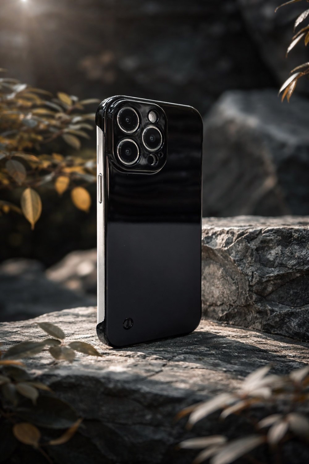 iPhone 13 Pro Max Uyumlu Kamera Korumalı Yanları Açık Sararmaz Sert Mika Şeffaf Kılıf