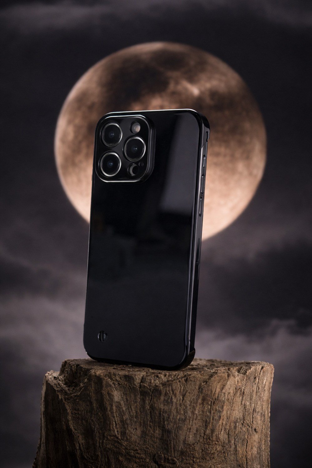 iPhone 14 Pro Max Uyumlu Kamera Korumalı Yanları Açık Sararmaz Sert Mika Şeffaf Kılıf