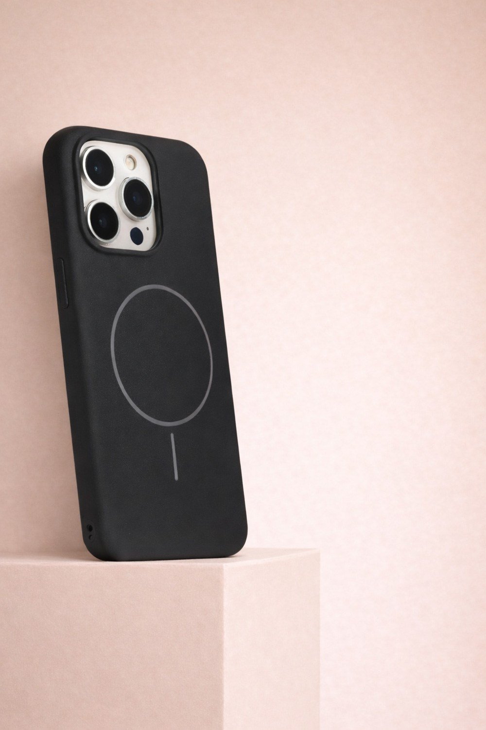 iPhone 15 Pro Max Uyumlu İçi Kadife Magsafe Wireless Şarz Özellikli Telefon Kılıfı