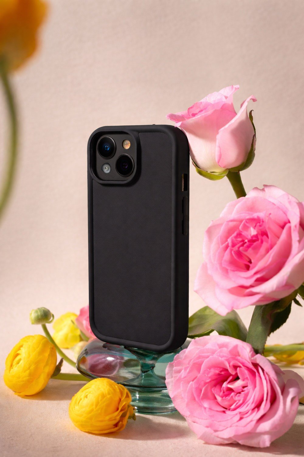 iPhone 15 Uyumlu Kamera Çıkıntılı Mat Silikon Telefon Kılıfı
