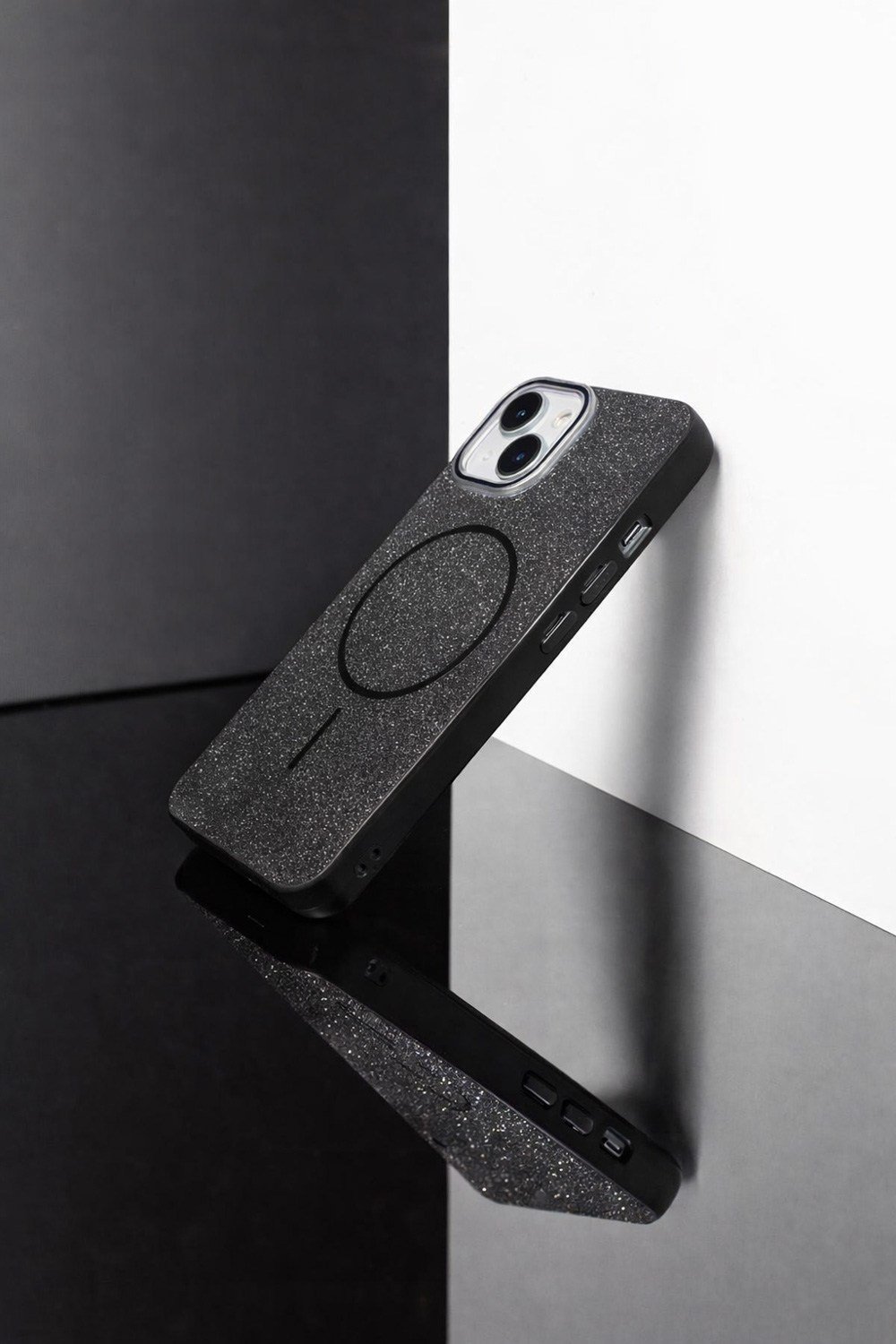 iPhone 15 Uyumlu Telefon Kılıfı Magsafe Wireless Şarj Özellikli Simli Lüks Silikon Kılıf