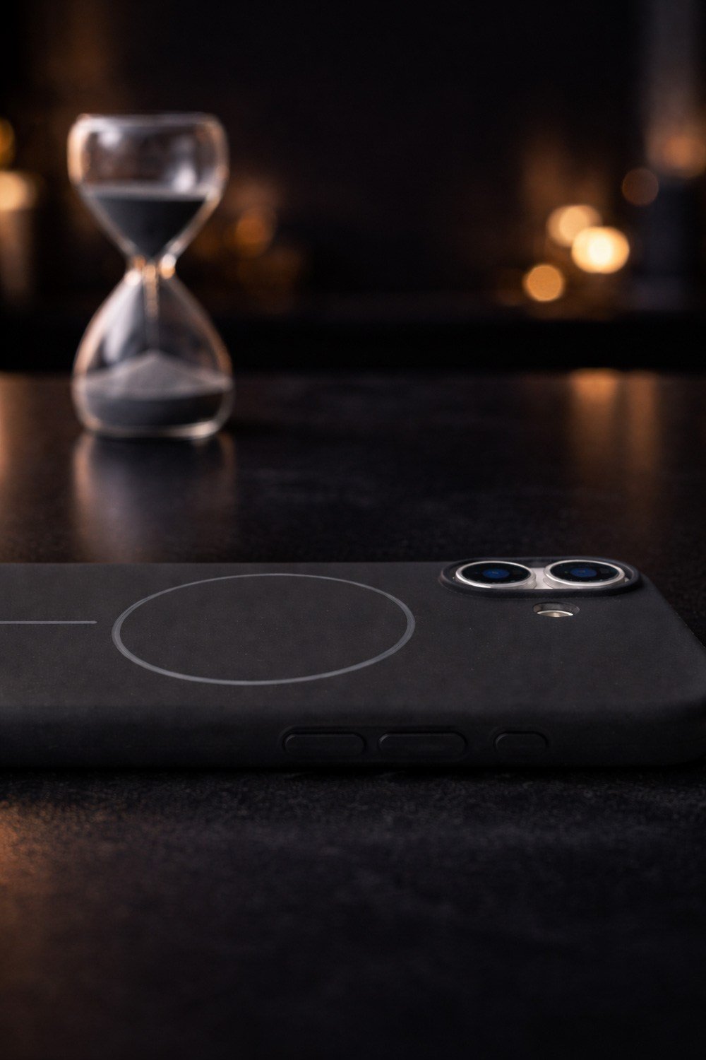 iPhone 16 Plus Uyumlu İçi Kadife Magsafe Wireless Şarz Özellikli Telefon Kılıfı