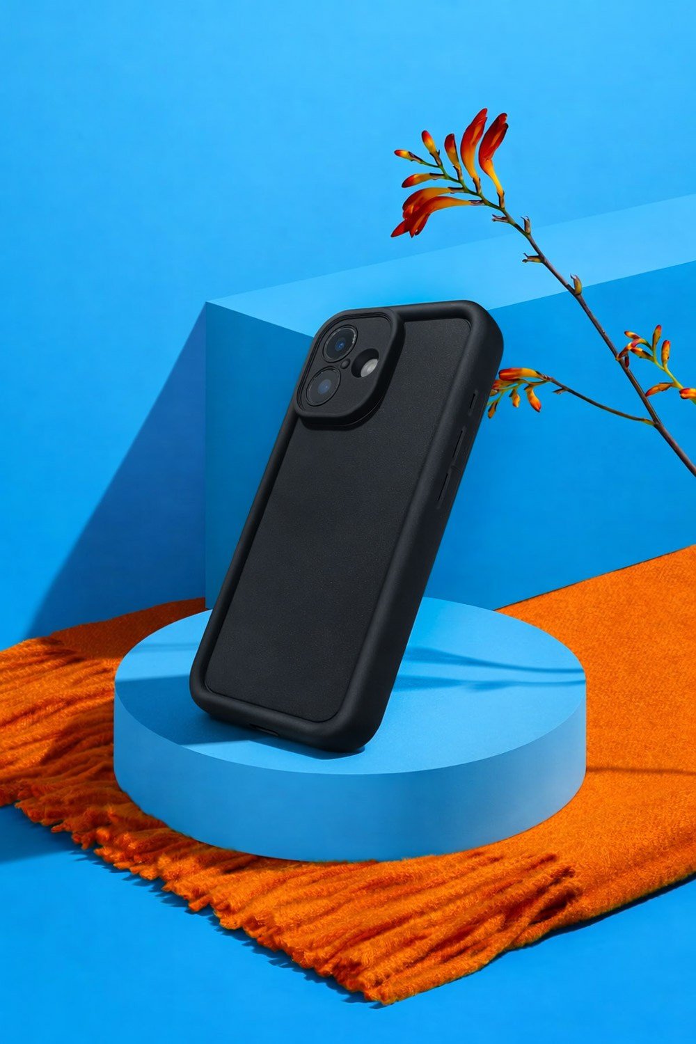iPhone 16 Uyumlu Kamera Çıkıntılı Mat Silikon Telefon Kılıfı
