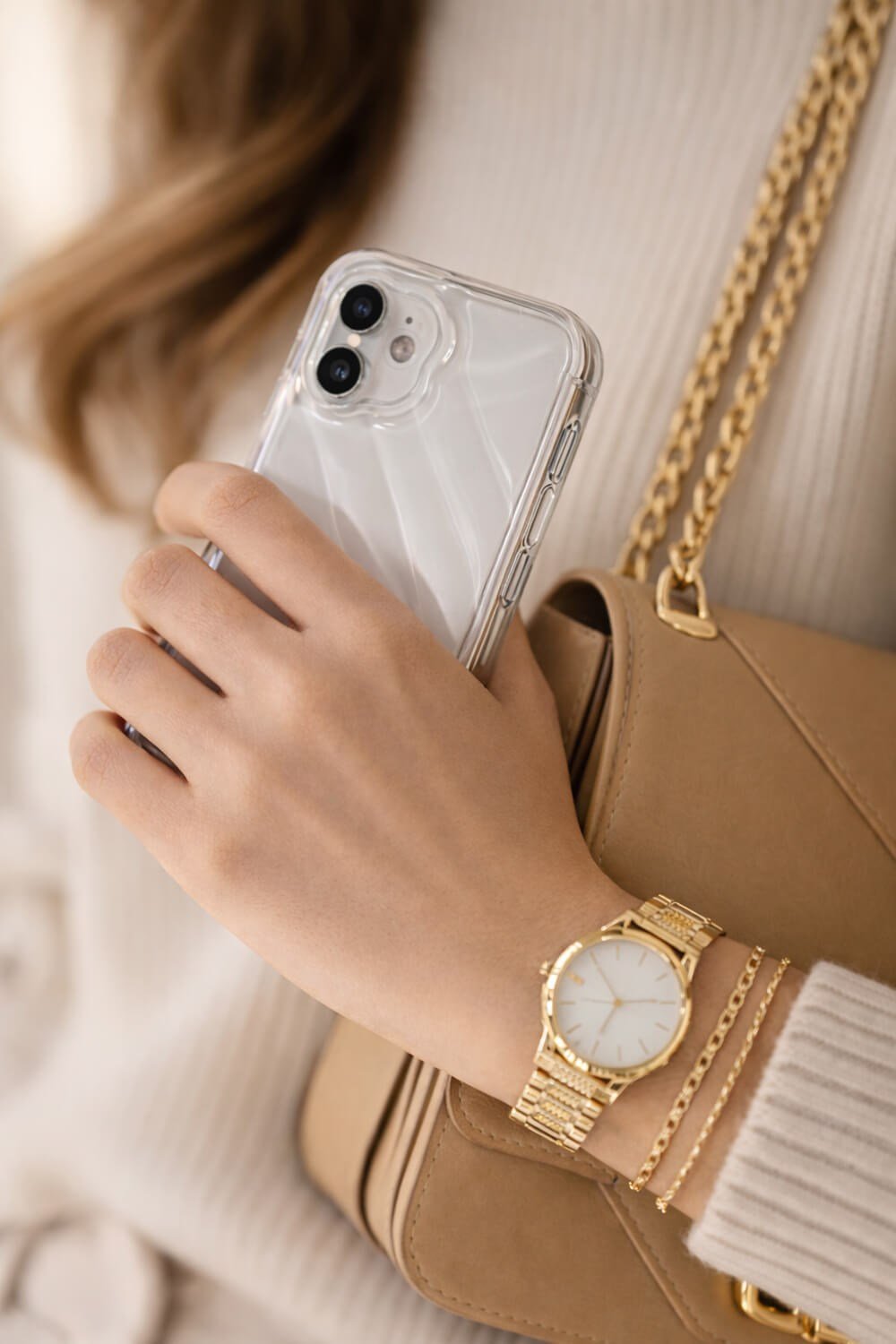 iPhone 16 Uyumlu Telefon Kılıfı Kamera Çıkıntılı Kabartmalı Parlak Desenli Darbe Emici Silikon Kılıf