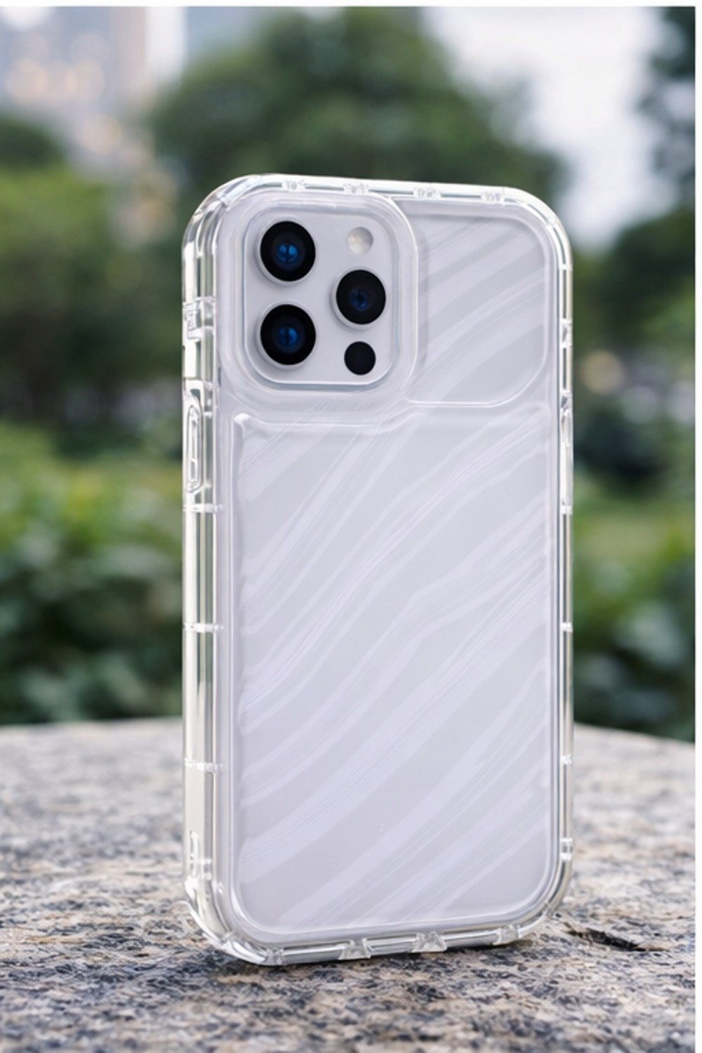 iPhone 17 Pro Uyumlu Telefon Kılıfı Kamera Çıkıntılı Kabartmalı Parlak Desenli Darbe Emici Silikon Kılıf