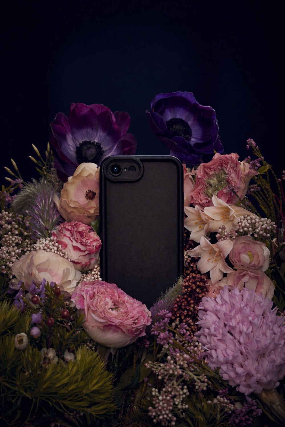iPhone 7 VE iPhone 8 VE iPhone SE2 VE iPhone SE3 Uyumlu Kamera Çıkıntılı Mat Silikon Telefon Kılıfı