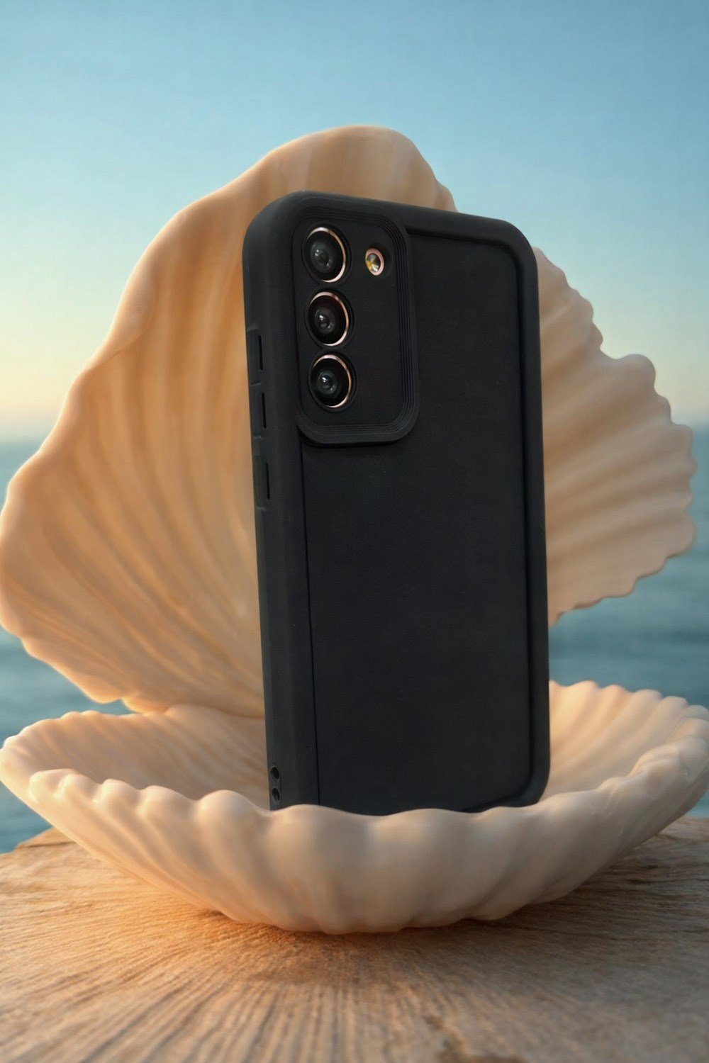 Samsung Galaxy S22 Uyumlu Kamera Çıkıntılı Mat Silikon Telefon Kılıfı