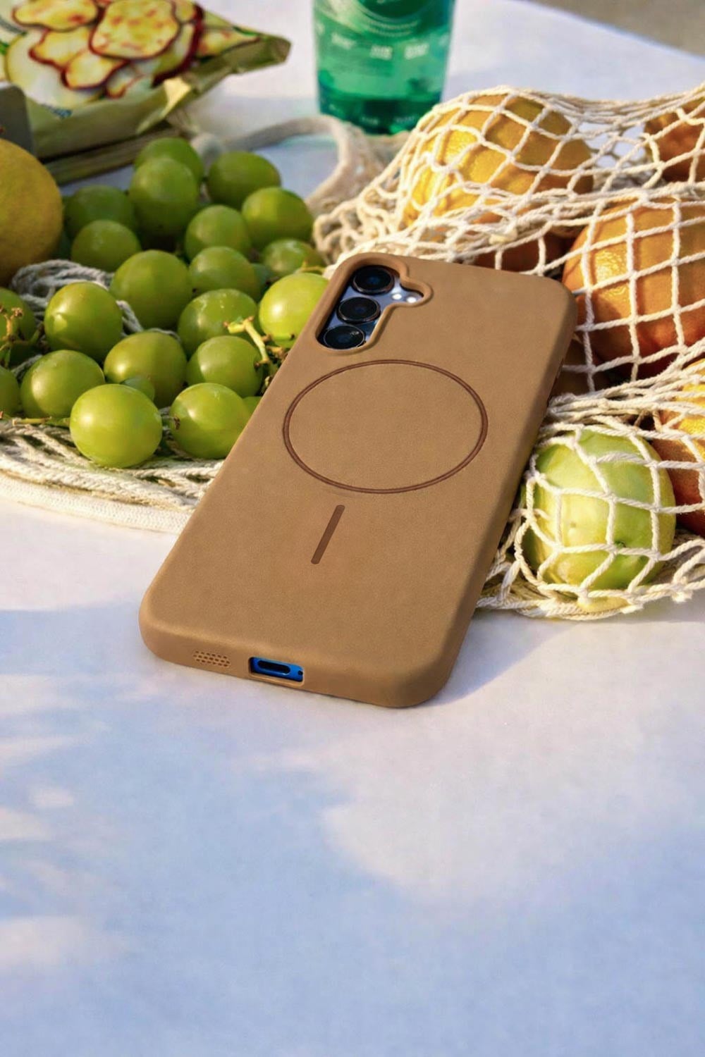 SAMSUNG Galaxy S25 Uyumlu İçi Kadife Magsafe Wireless Şarz Özellikli Camel Renkli Telefon Kılıfı