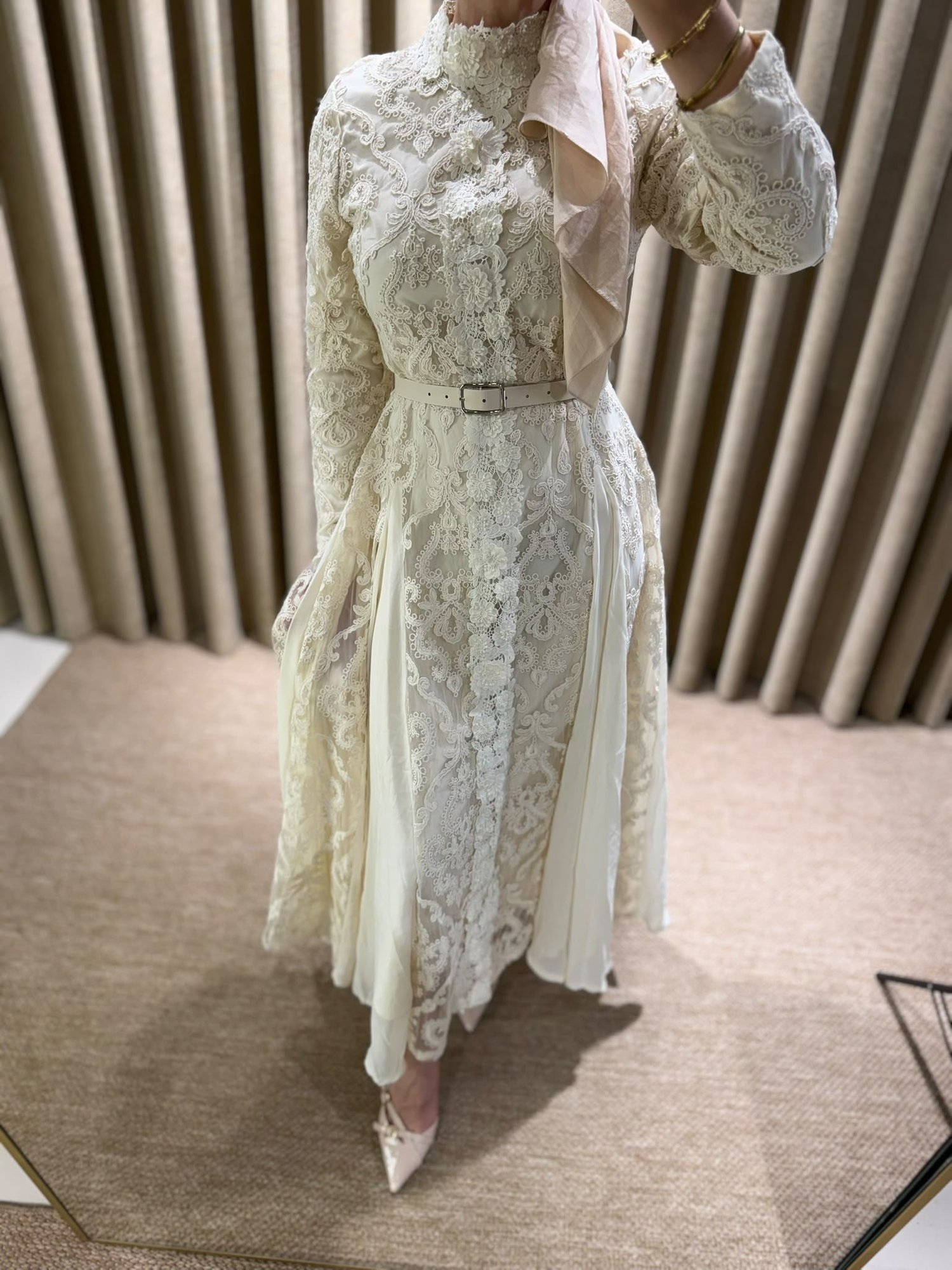 Krem Sara Abiye