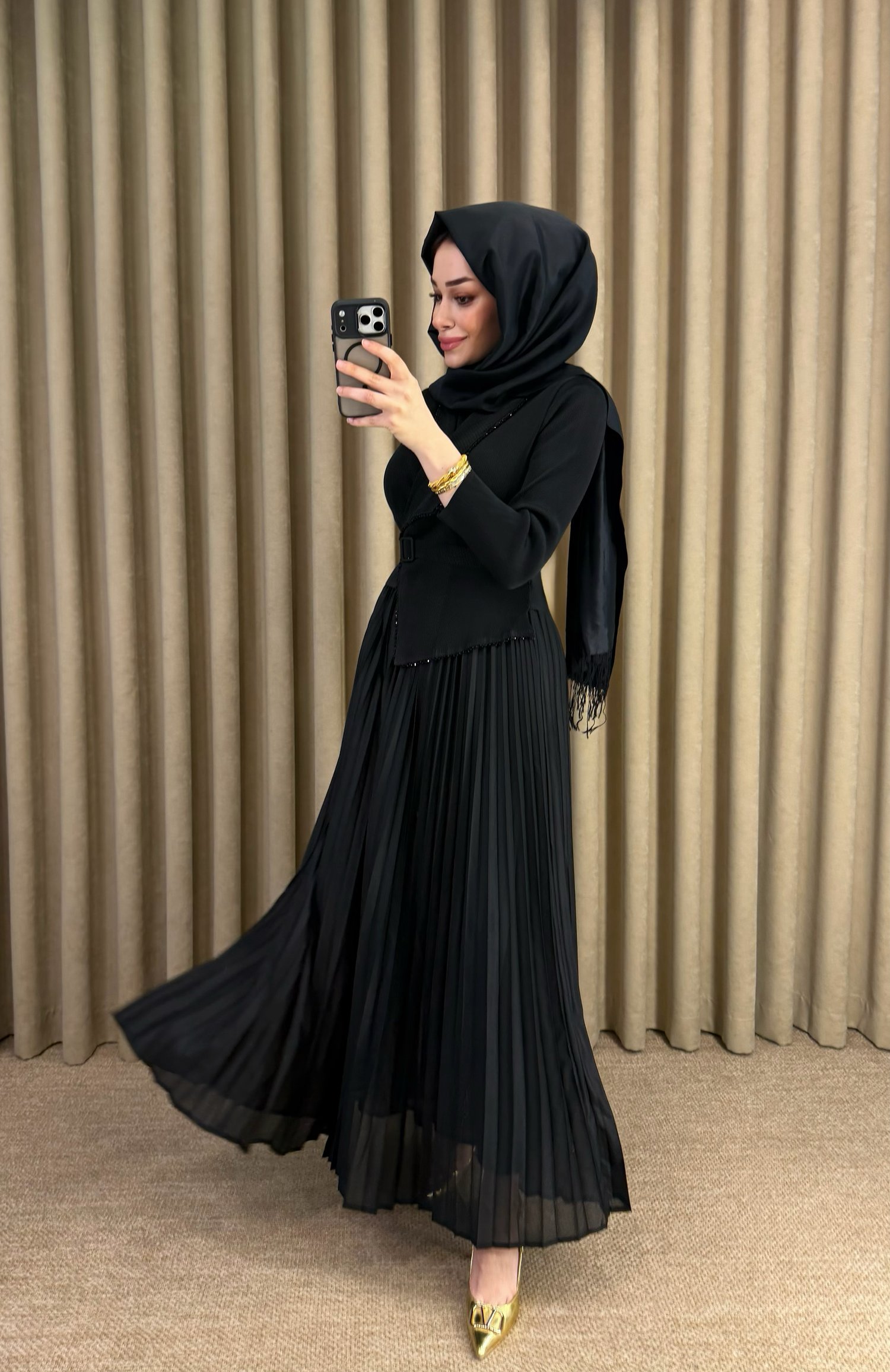 Larin Dress