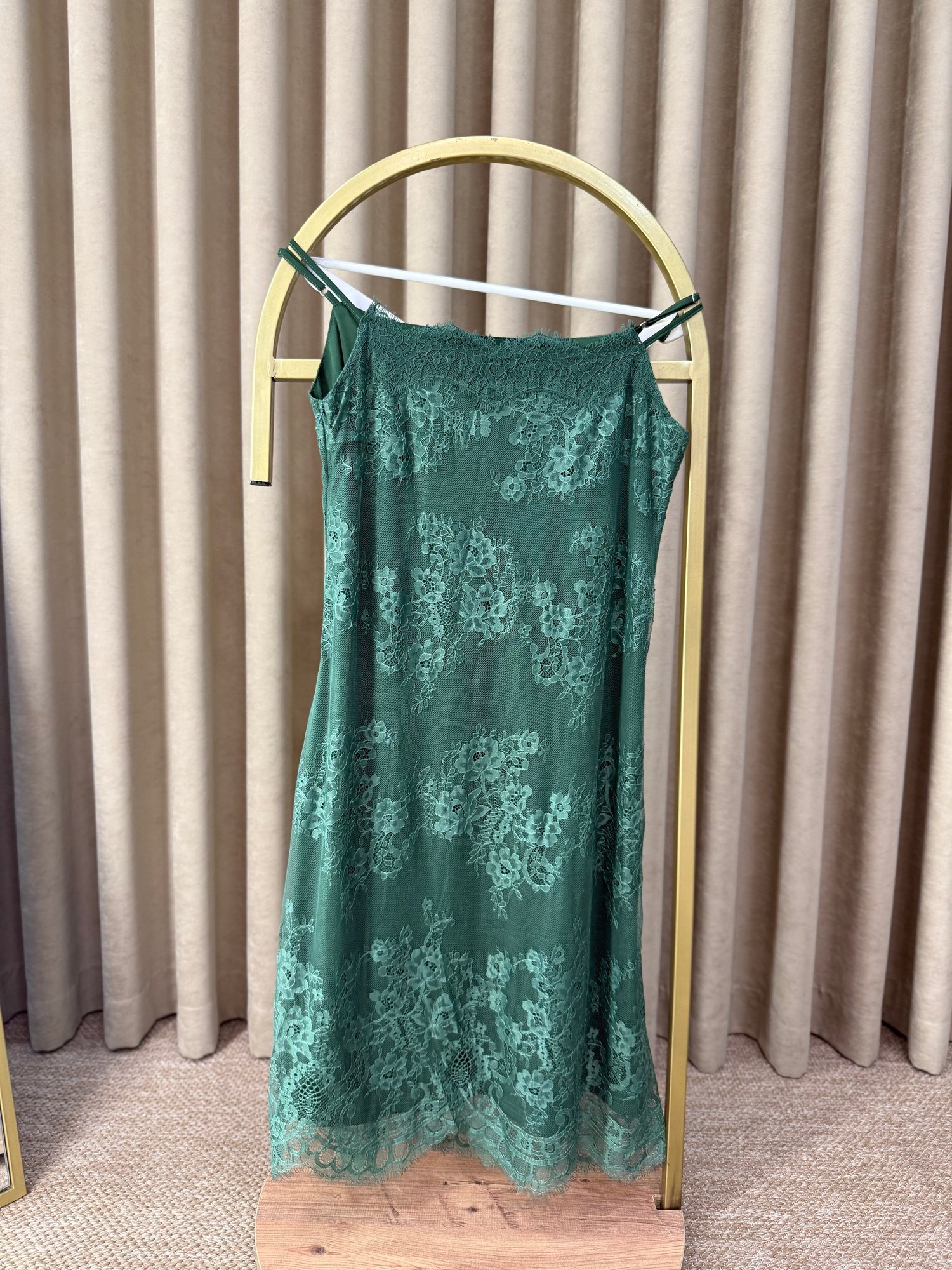Peran Dress