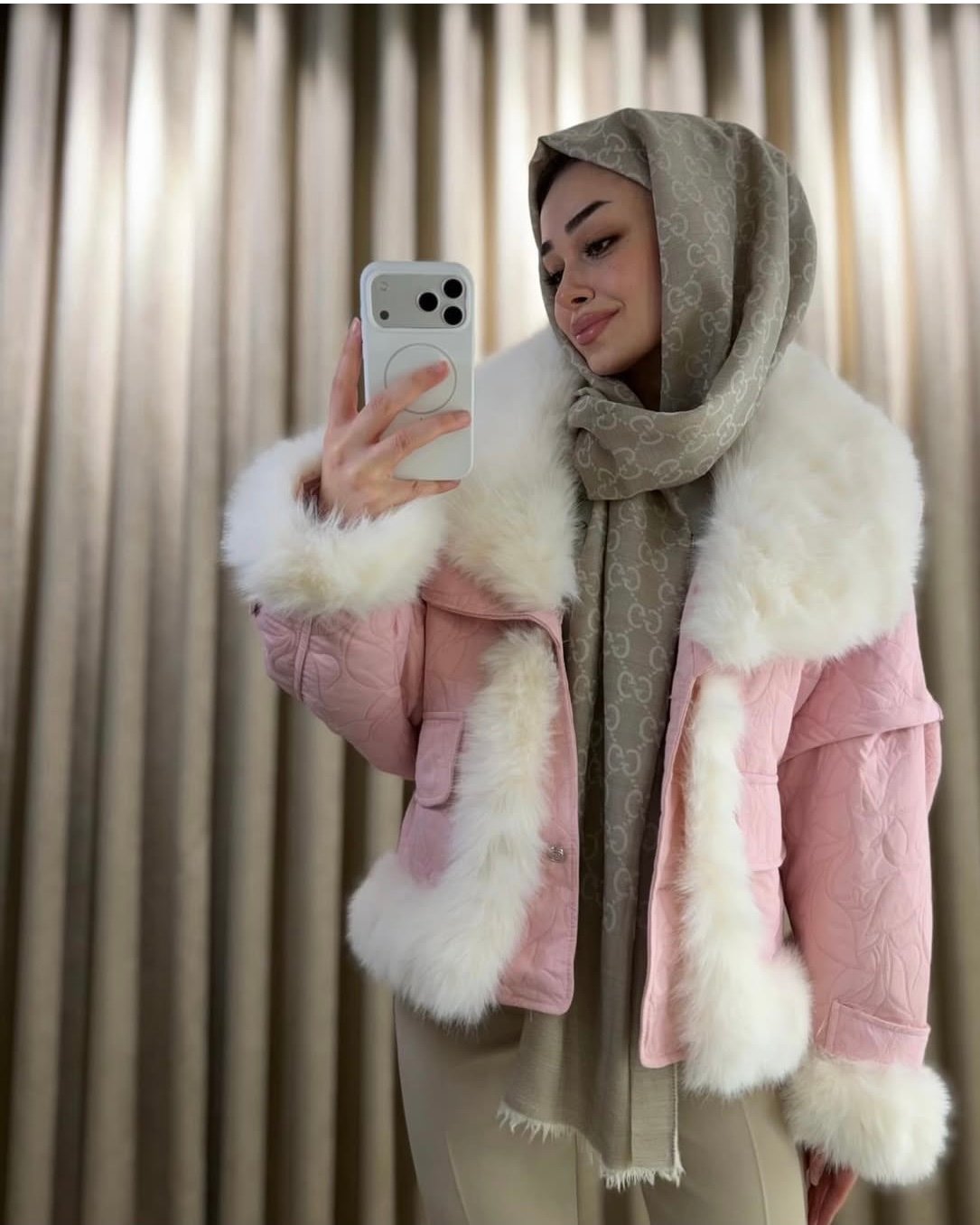 Pinky Mont 