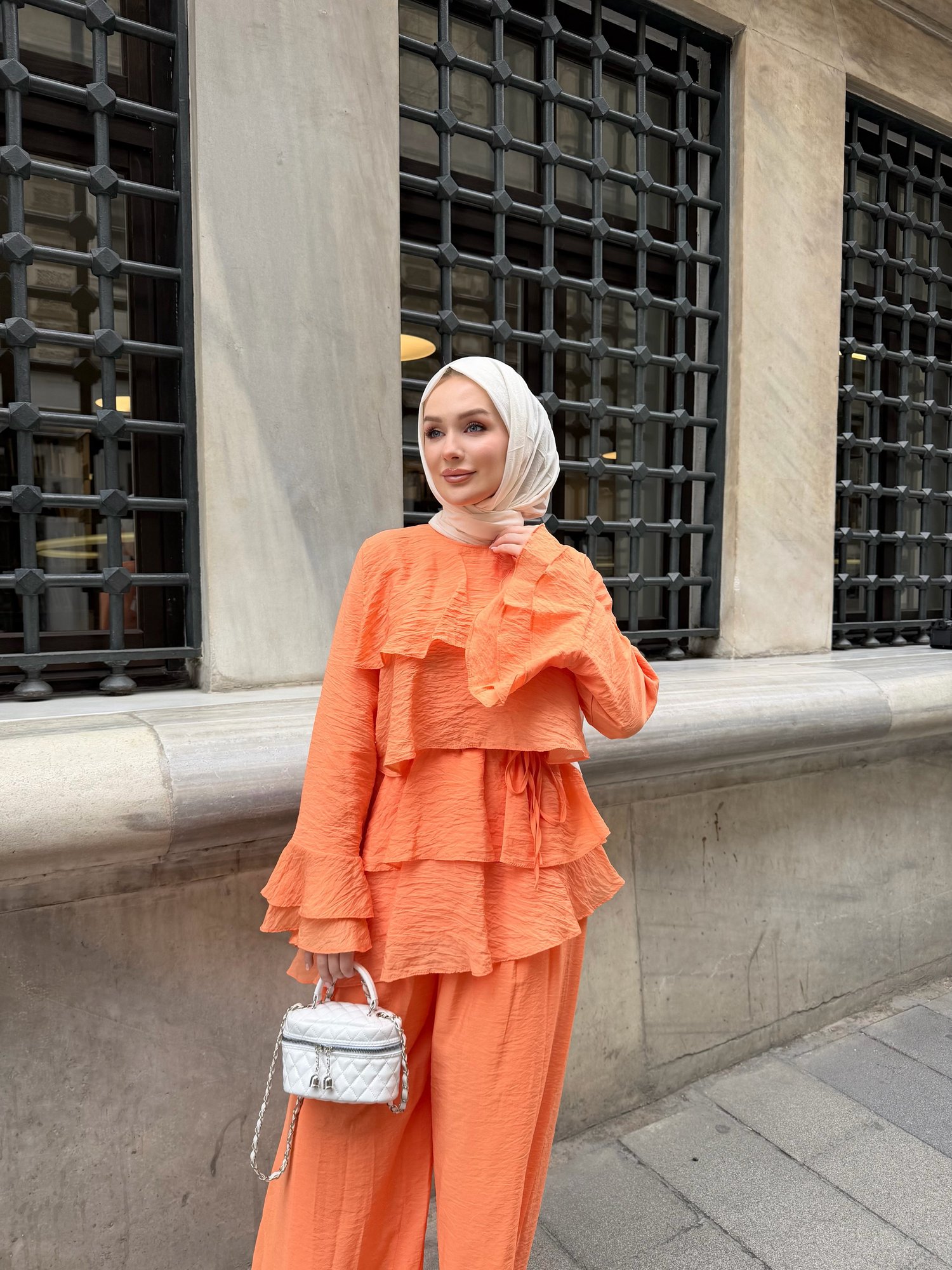 Avura Takım Oranj