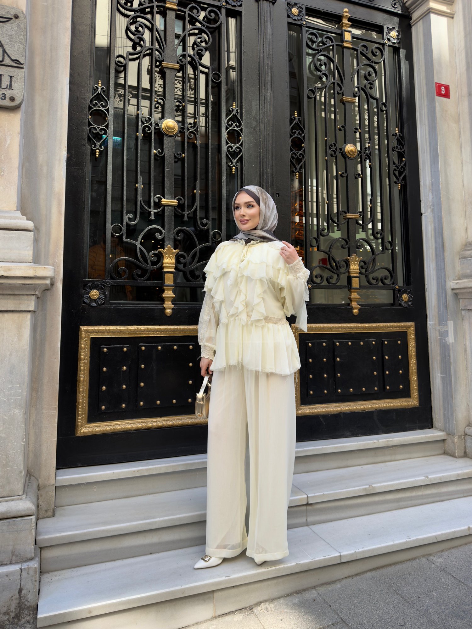 Sakura Takım | Ekru