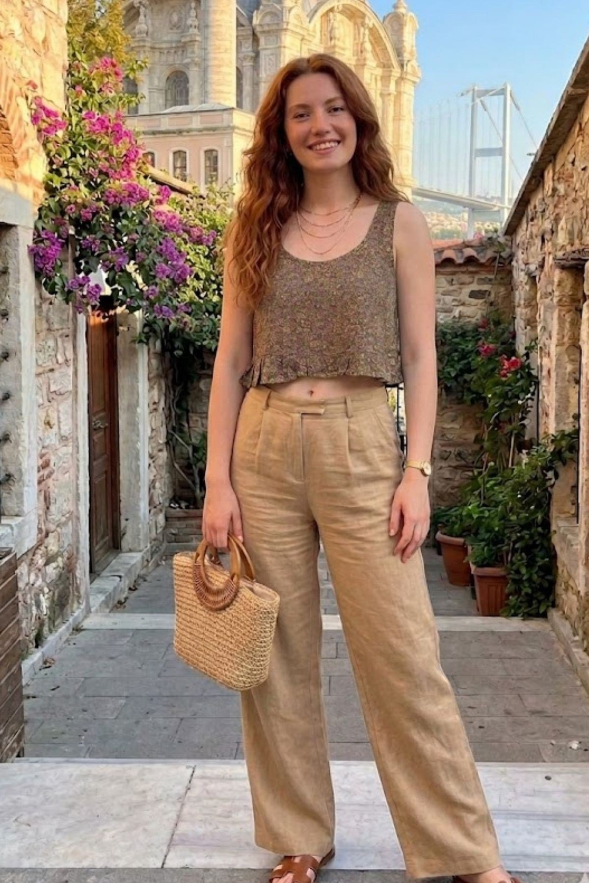 Kalın Askılı Crop Bluz