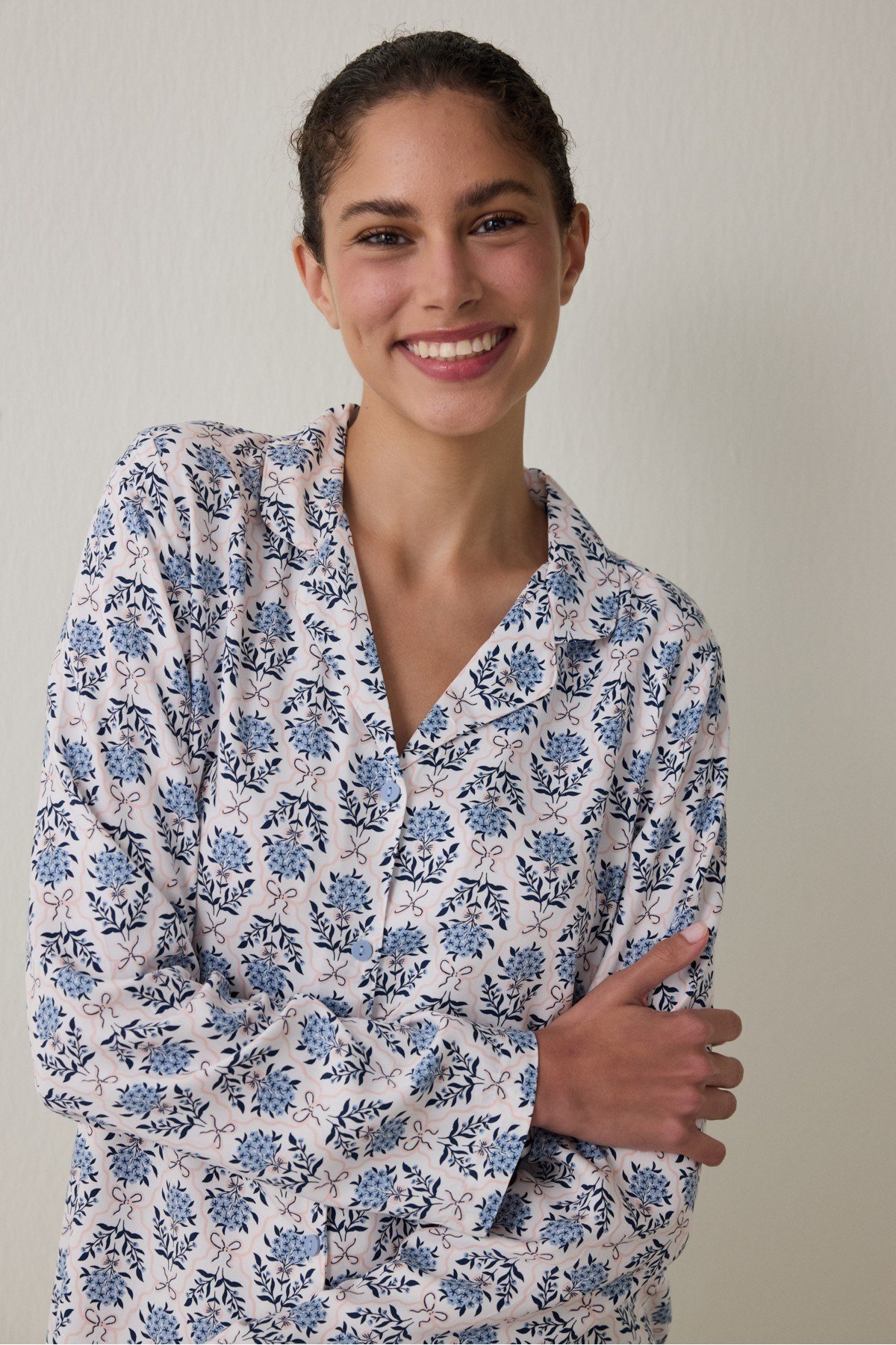 Açık Mavi Blue Flowers Uzun Kollu Gömlek Pijama Takımı