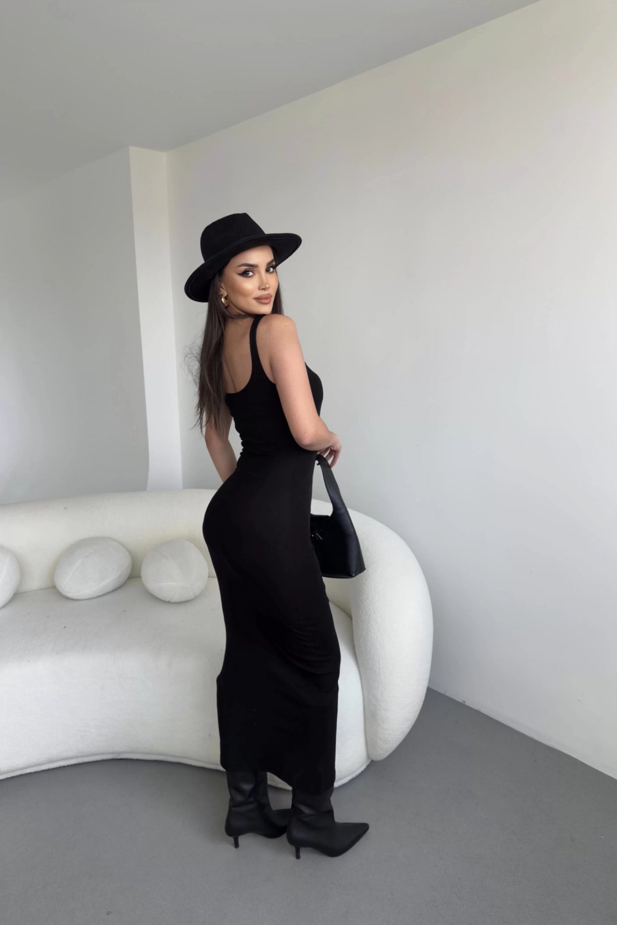 Askılı Midi Elbise Siyah