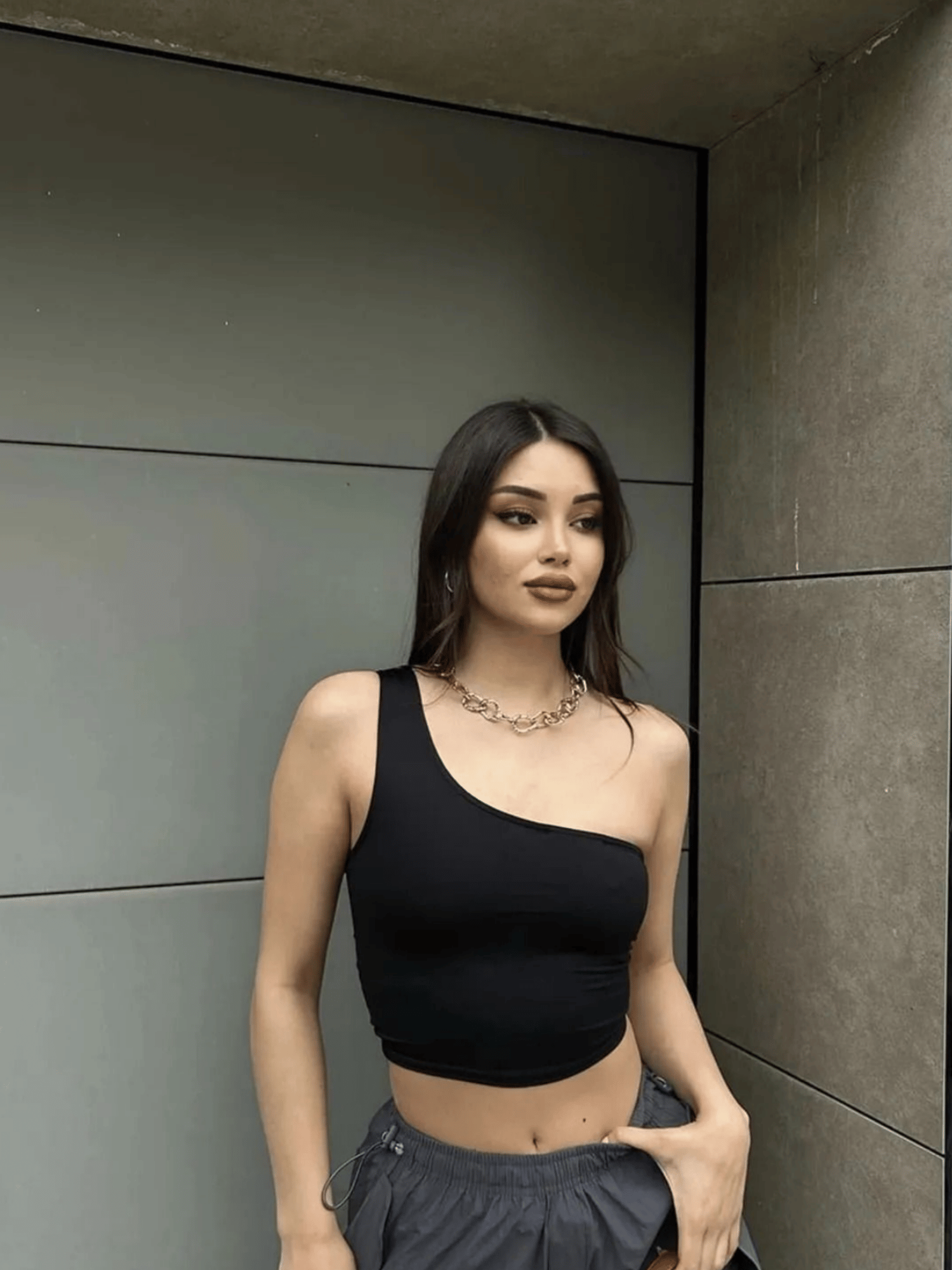 Tek Omuz Dekolteli Crop / Bluz Siyah