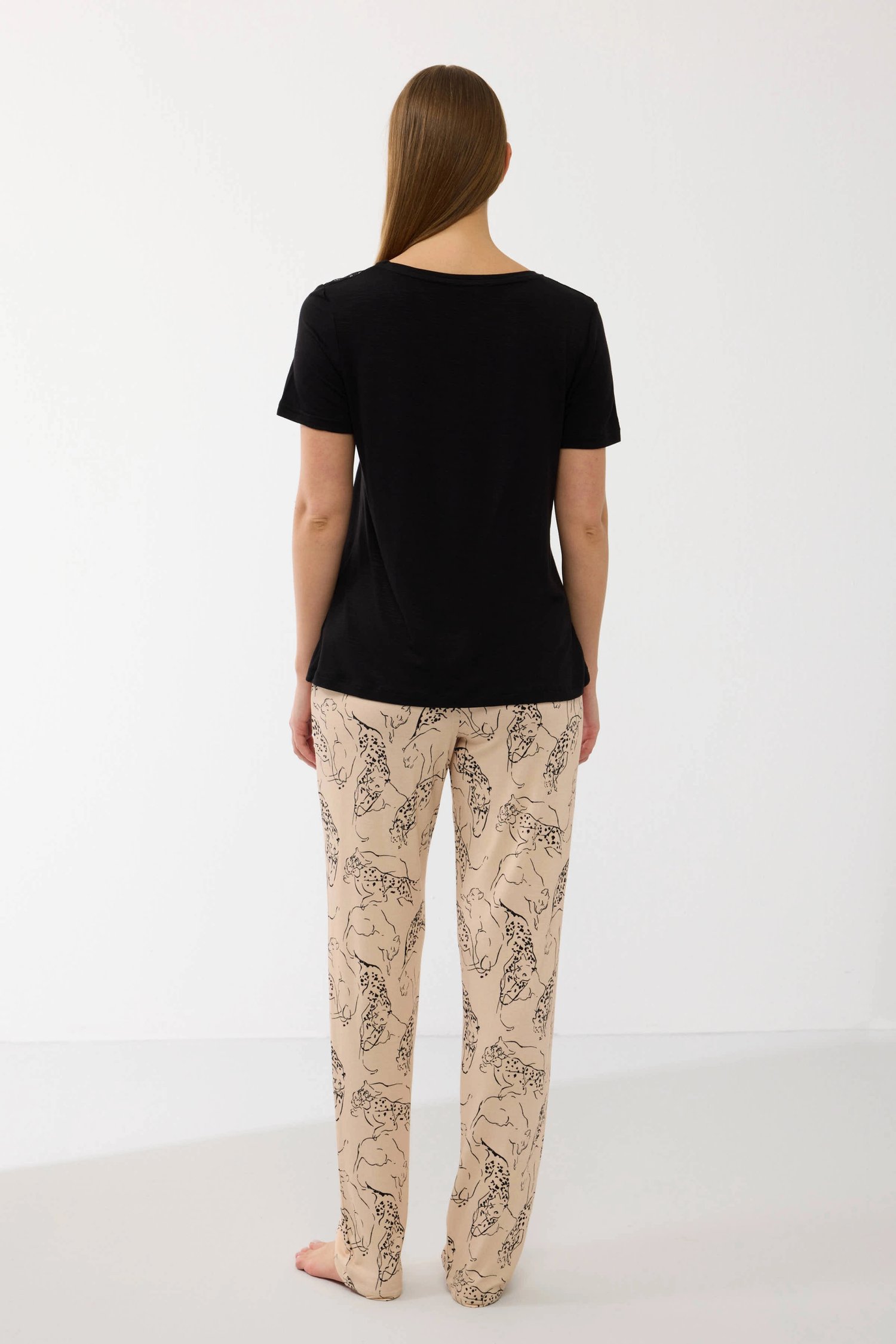 Anıl 11650 Kadın T-Shirt Ve Pantalon Takım