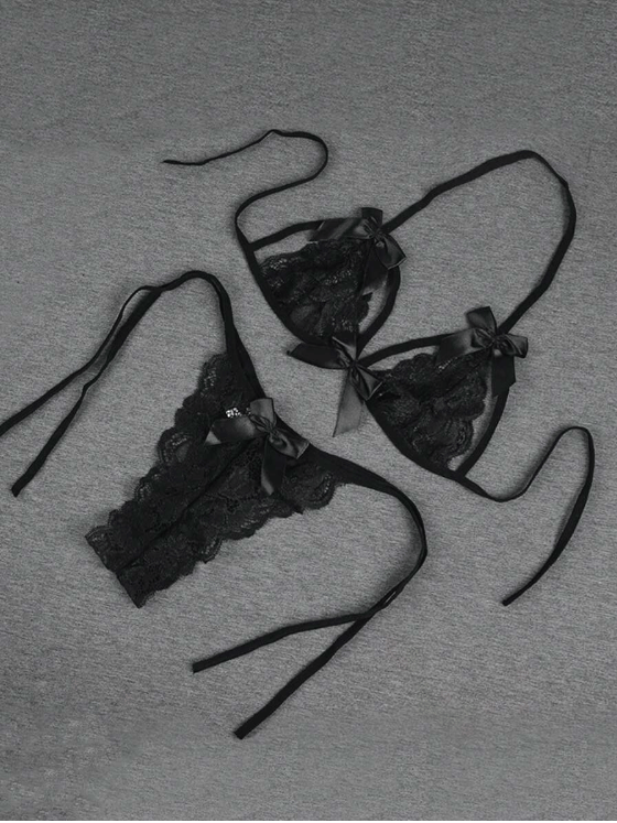 Fantezi Seksi Siyah Fiyonk Süslemeli Dantelli Sütyen String Takımı BC9707