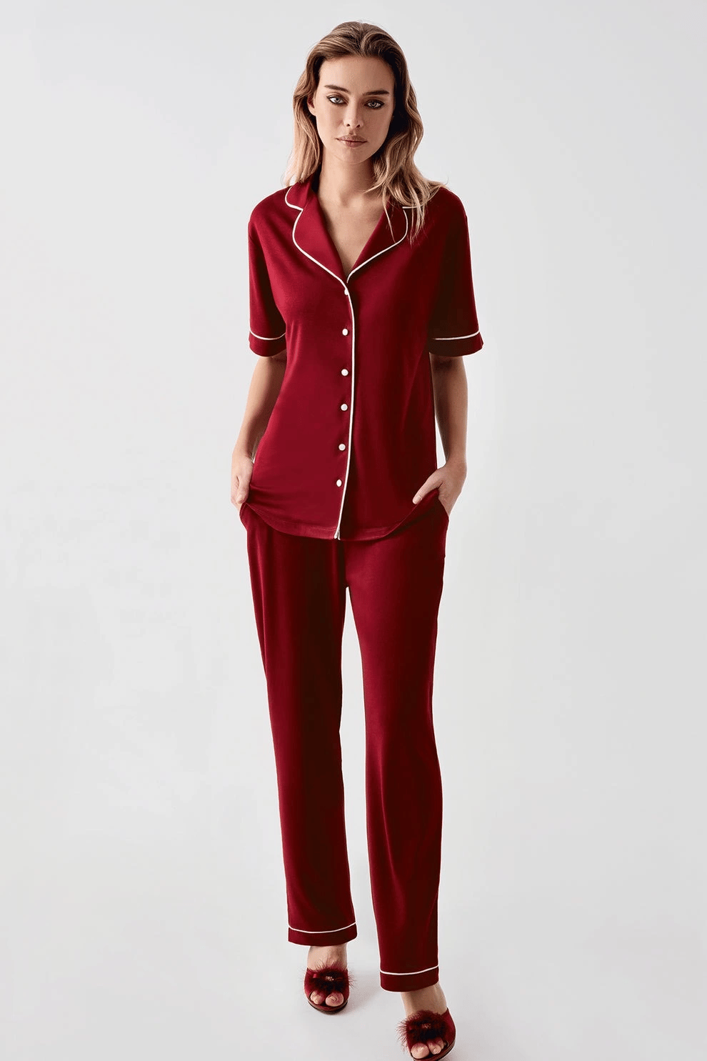 Freshness 324 Kadın 4'Lü Sabahlıklı Şorlu Pijama Takımı