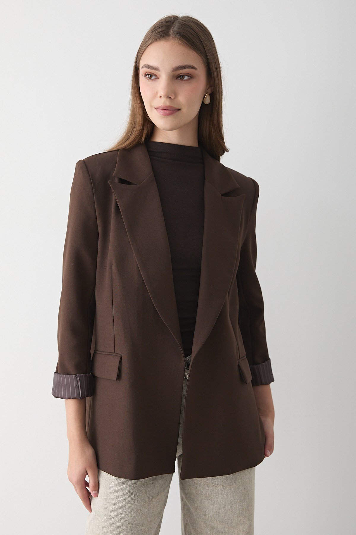 Kadın Acı Kahve Çizgili İçi Astarlı Kol Detaylı Blazer Ceket