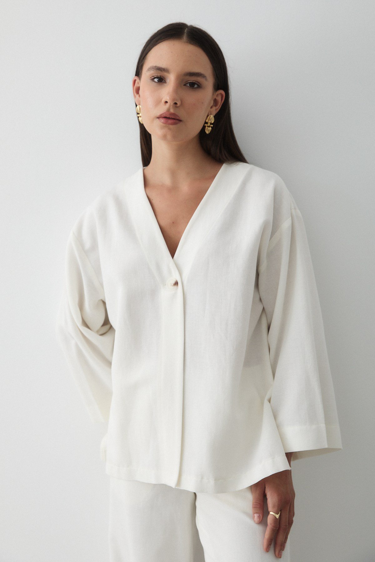 Kadın Beyaz Düğmeli V Yaka Kimono & Beli Lastikli Pantolon Keten Alt & Üst Takım