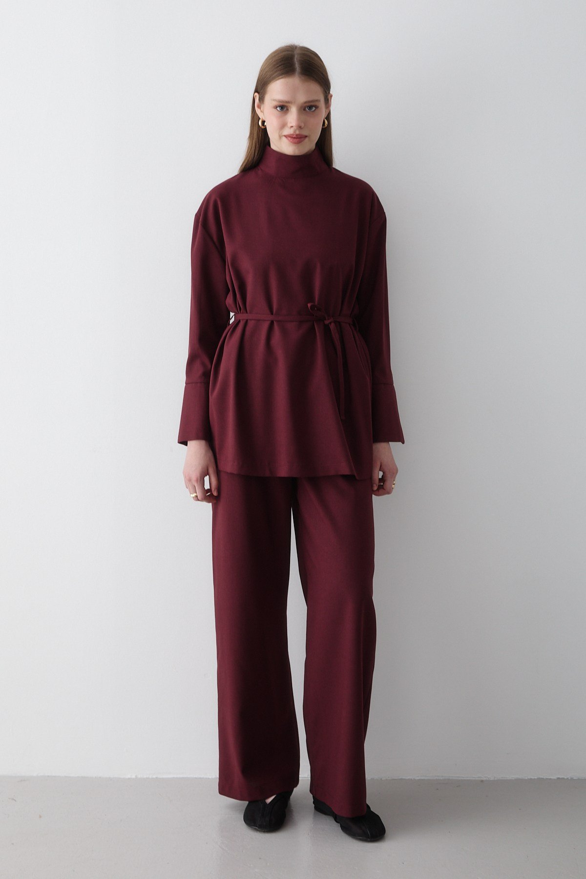Kadın Bordo Dik Yaka Kuşaklı Tunik & Düğme Detaylı Beli Lastikli Pantolon Alt&Üst Takım