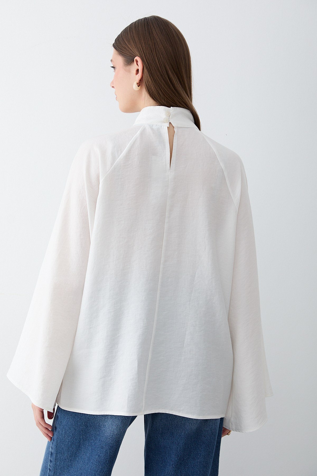 Kadın Hakim Yaka Pelerin Kollu Oversize Bluz