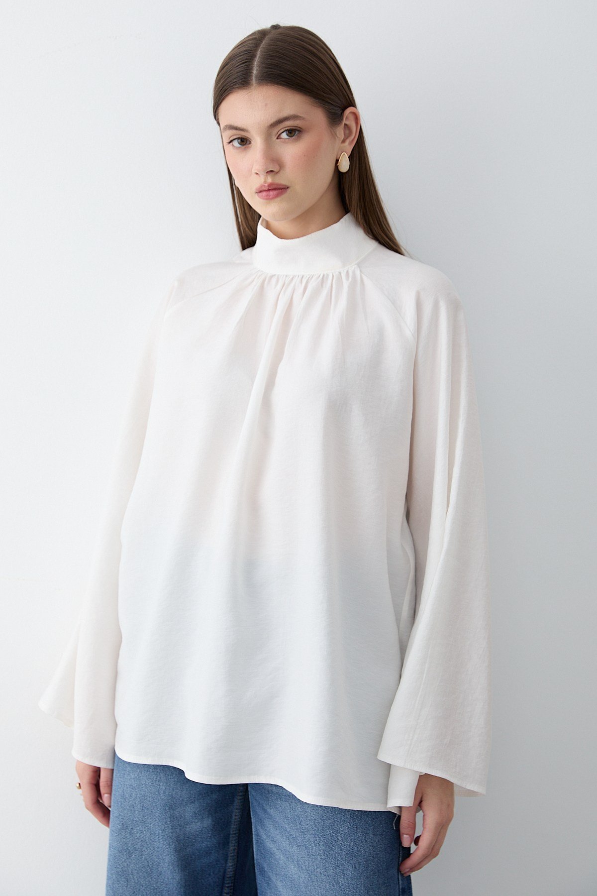 Kadın Hakim Yaka Pelerin Kollu Oversize Bluz