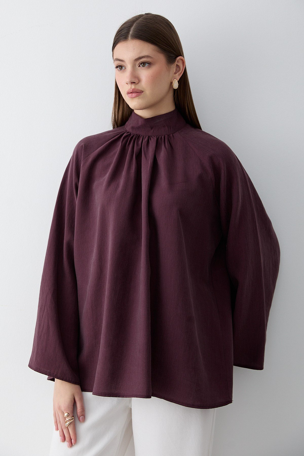 Kadın Hakim Yaka Pelerin Kollu Oversize Bluz