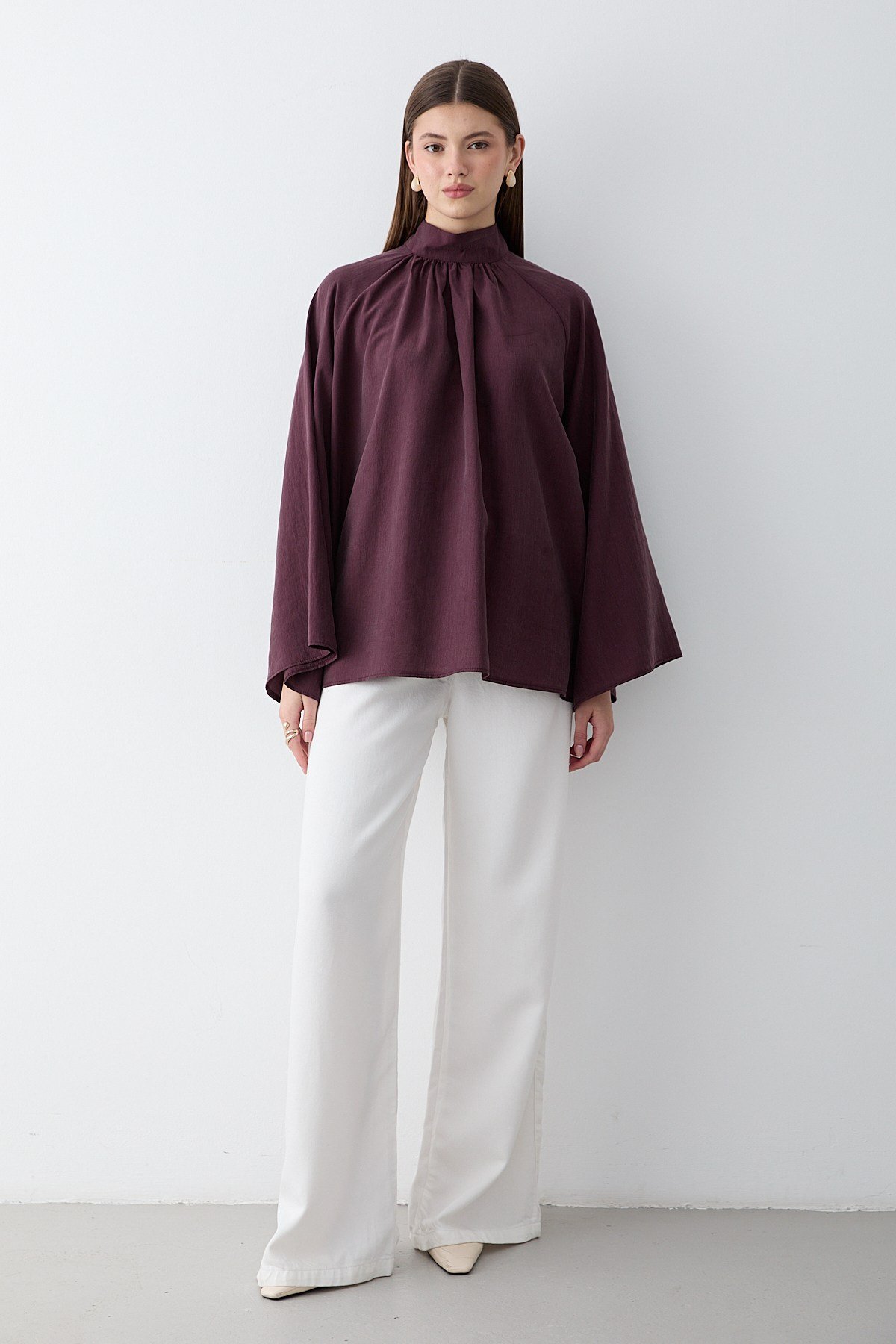 Kadın Hakim Yaka Pelerin Kollu Oversize Bluz