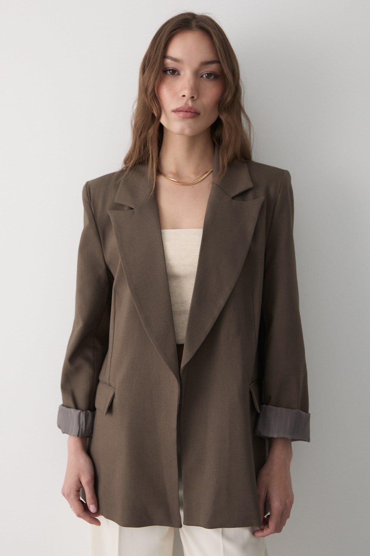 Kadın Kahve Çizgili İçi Astarlı Kol Detaylı Blazer Ceket