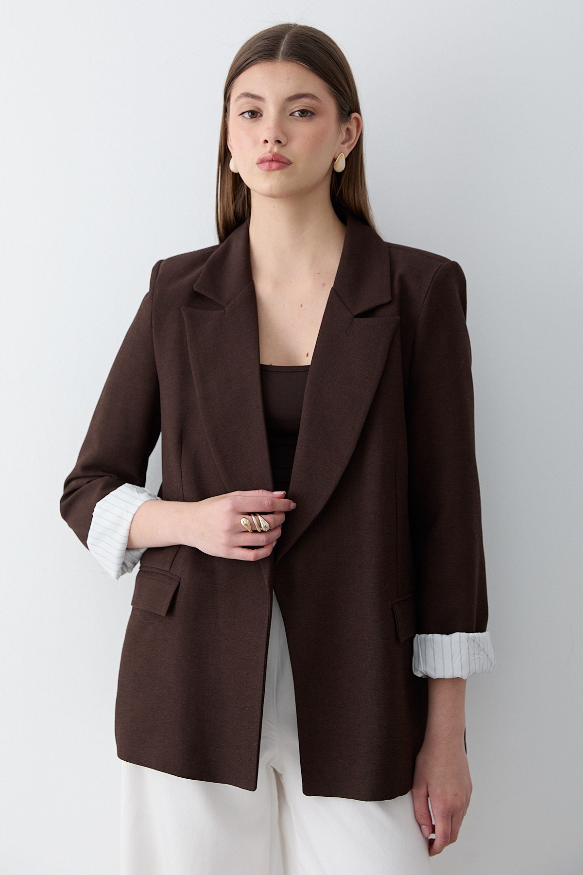 Kadın Kahverengi Çizgili İçi Astarlı Kol Detaylı Blazer Ceket