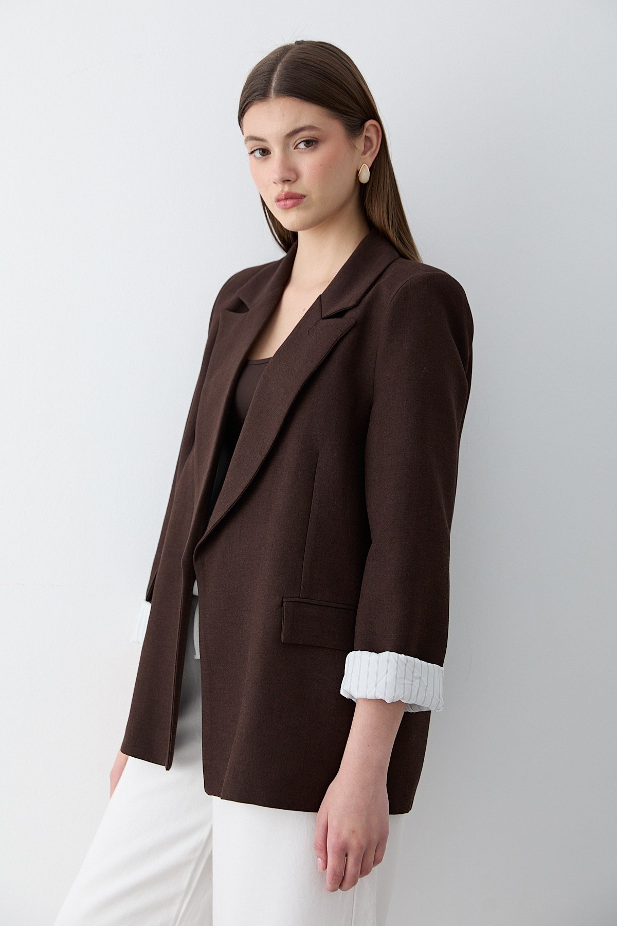 Kadın Kahverengi Çizgili İçi Astarlı Kol Detaylı Blazer Ceket