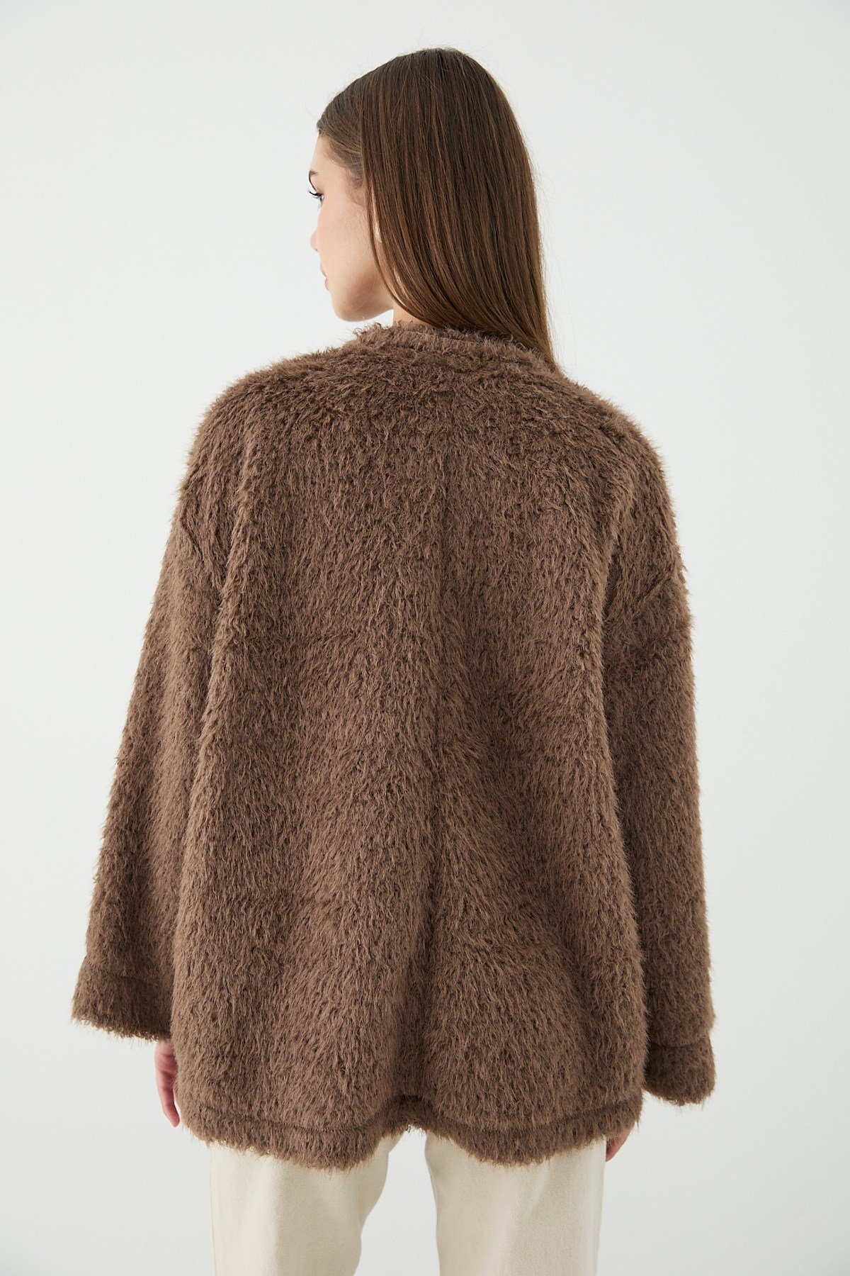Kadın Kahverengi Oversize Peluş Kazak