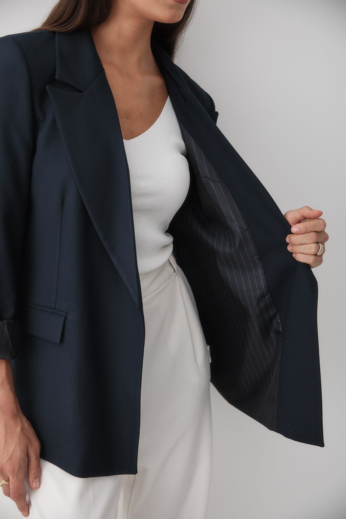 Kadın Lacivert Çizgili İçi Astarlı Kol Detaylı Blazer Ceket