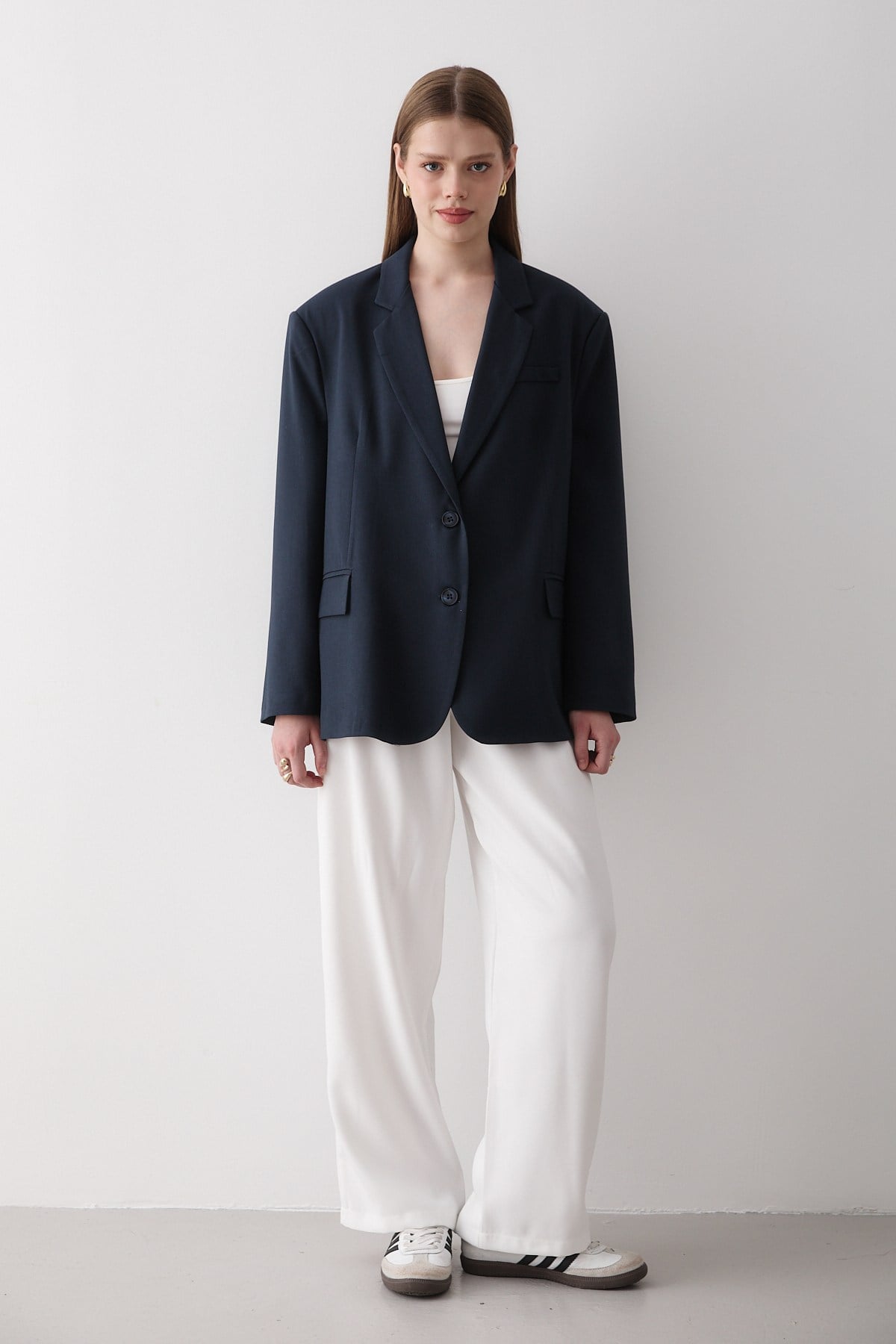 Kadın Lacivert Düğme Detaylı Oversize Blazer Ceket