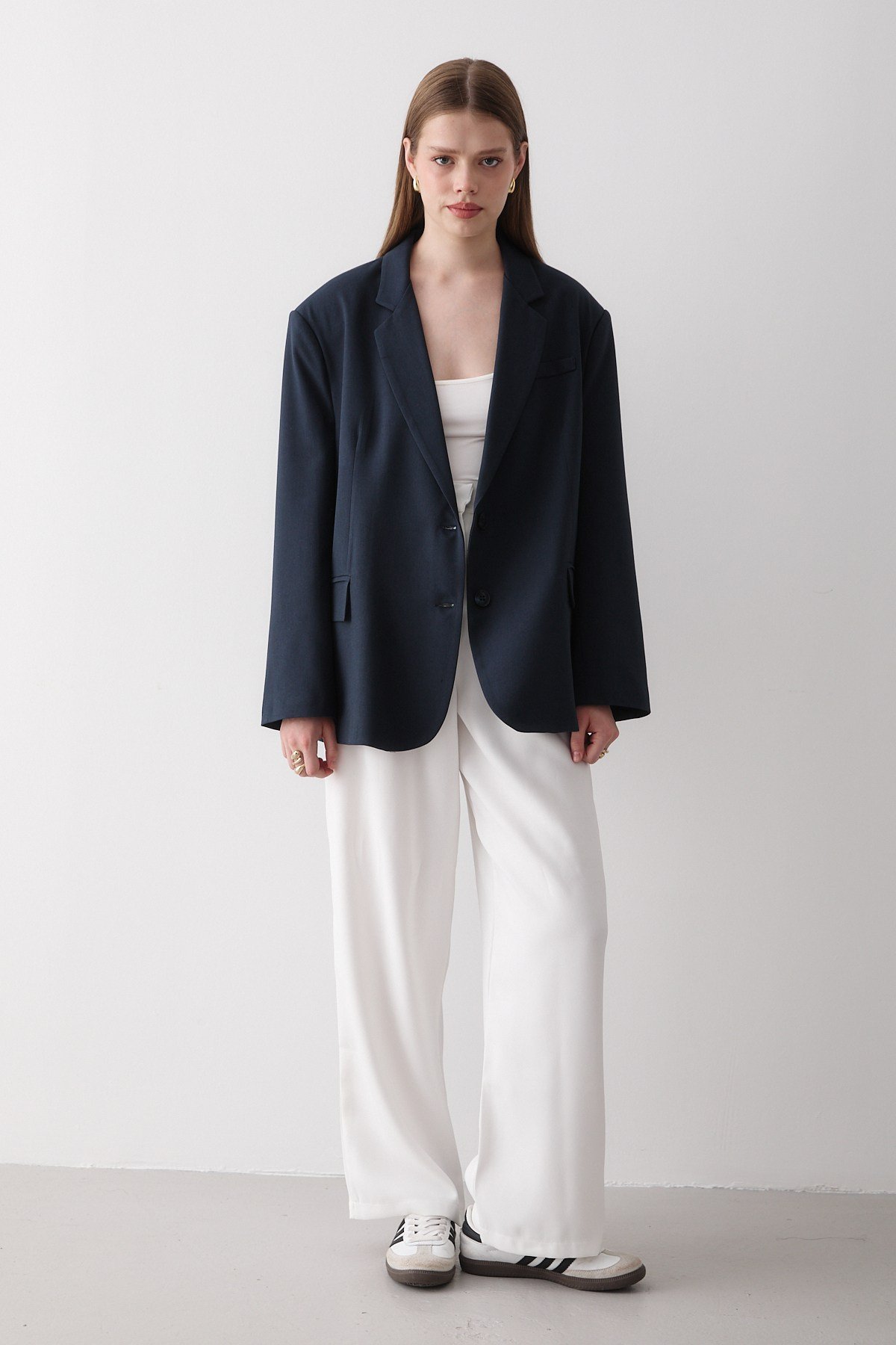 Kadın Lacivert Düğme Detaylı Oversize Blazer Ceket