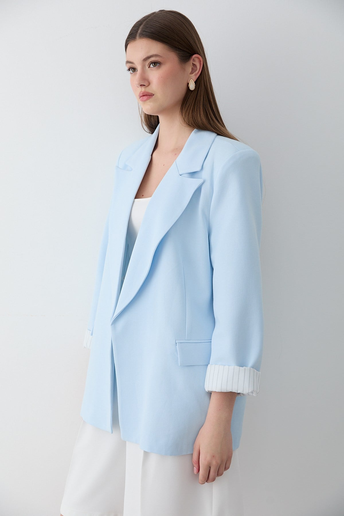 Kadın Mavi Çizgili İçi Astarlı Kol Detaylı Blazer Ceket