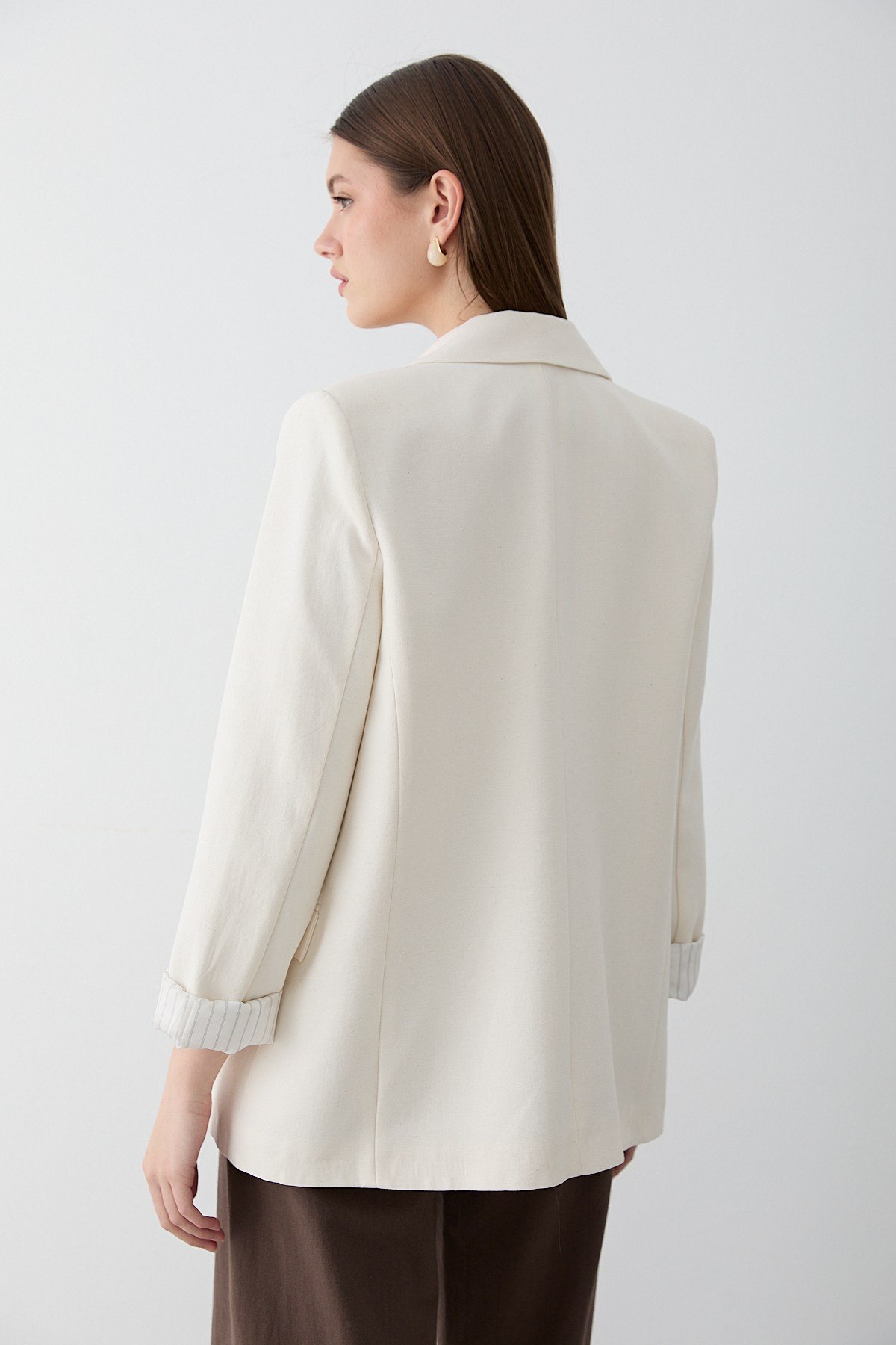 Kadın Naturel Çizgili İçi Astarlı Kol Detaylı Blazer Ceket