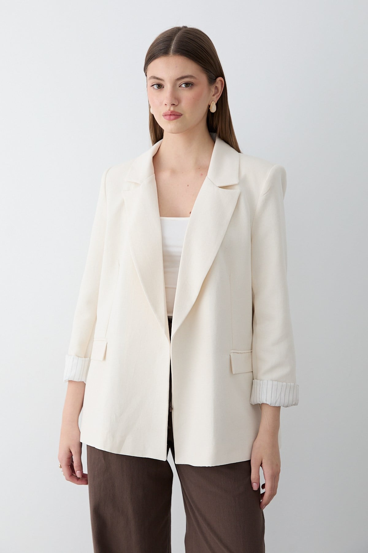 Kadın Naturel Çizgili İçi Astarlı Kol Detaylı Blazer Ceket