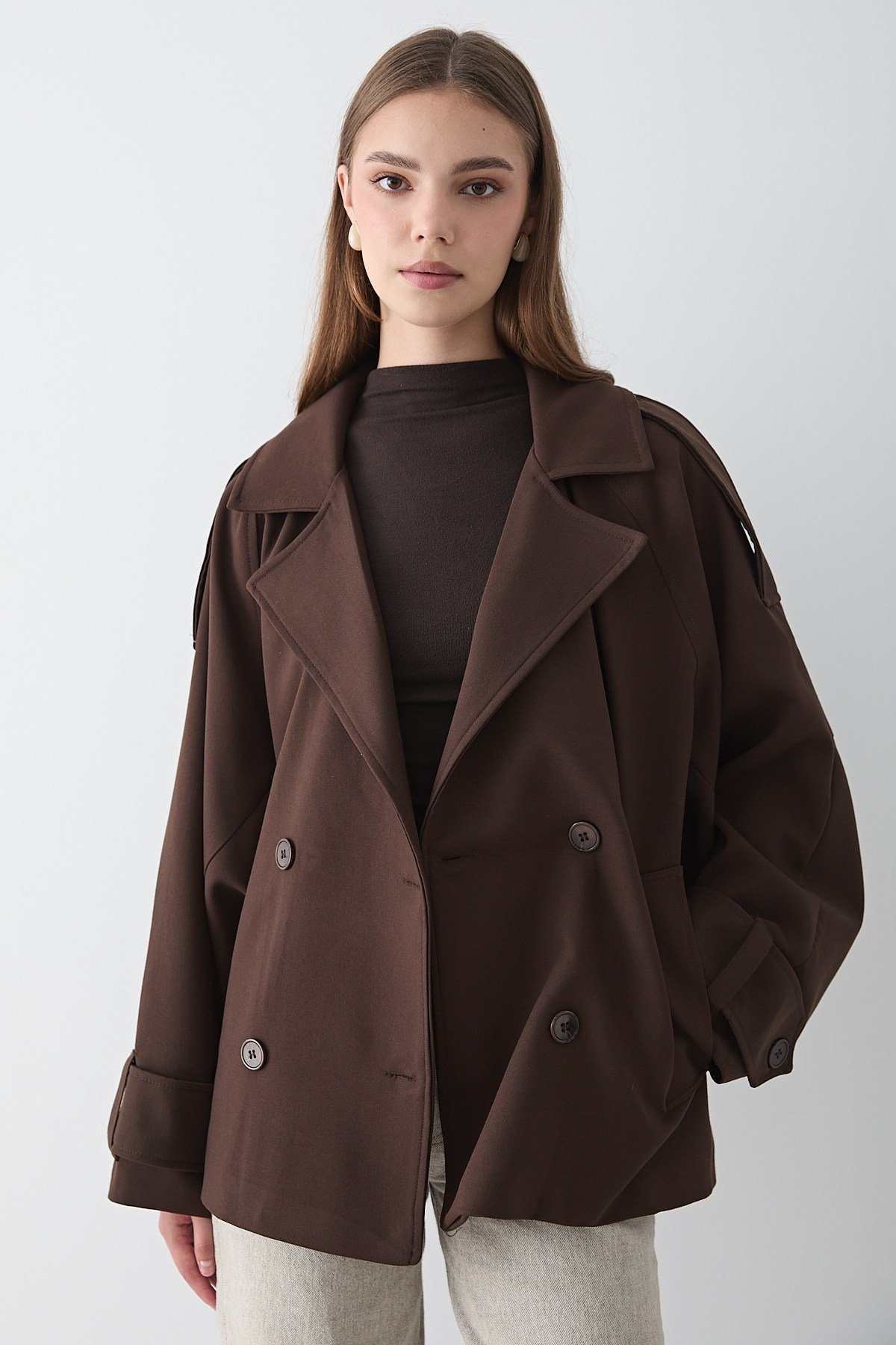 Kadın Oversize Kruvaze Yaka Cepli Kısa Trençkot