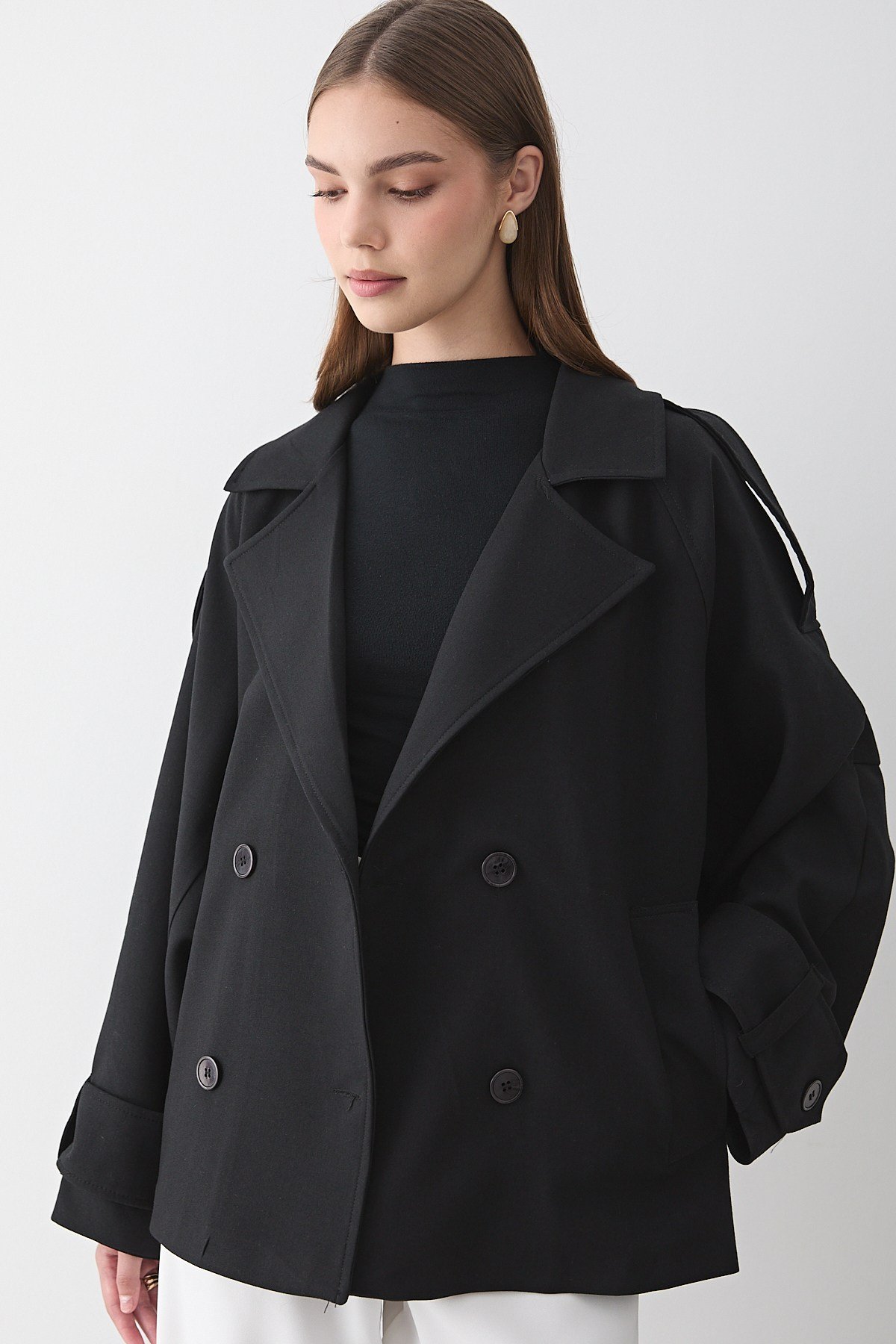 Kadın Oversize Kruvaze Yaka Kısa Trençkot