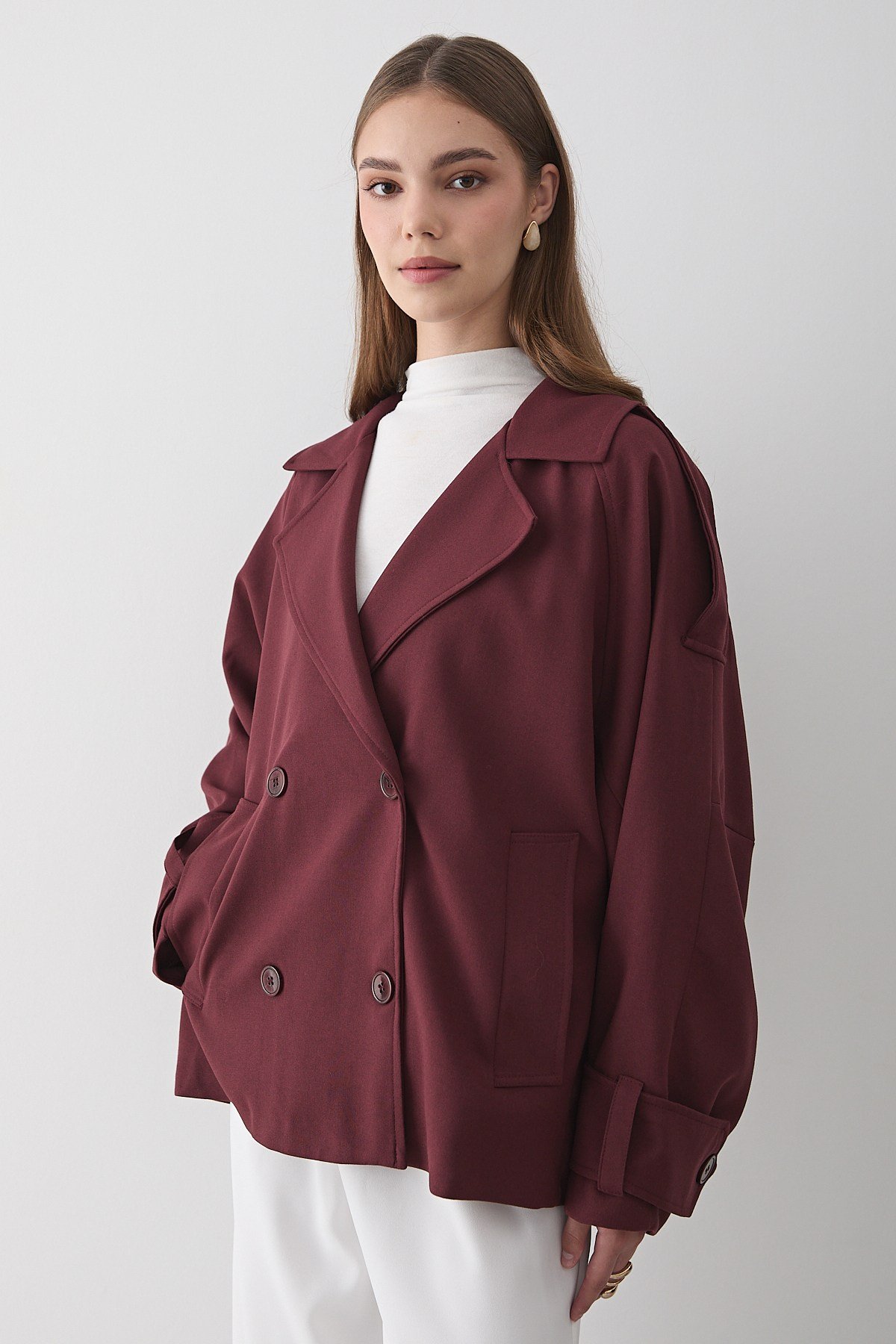 Kadın Oversize Kruvaze Yaka Kısa Trençkot