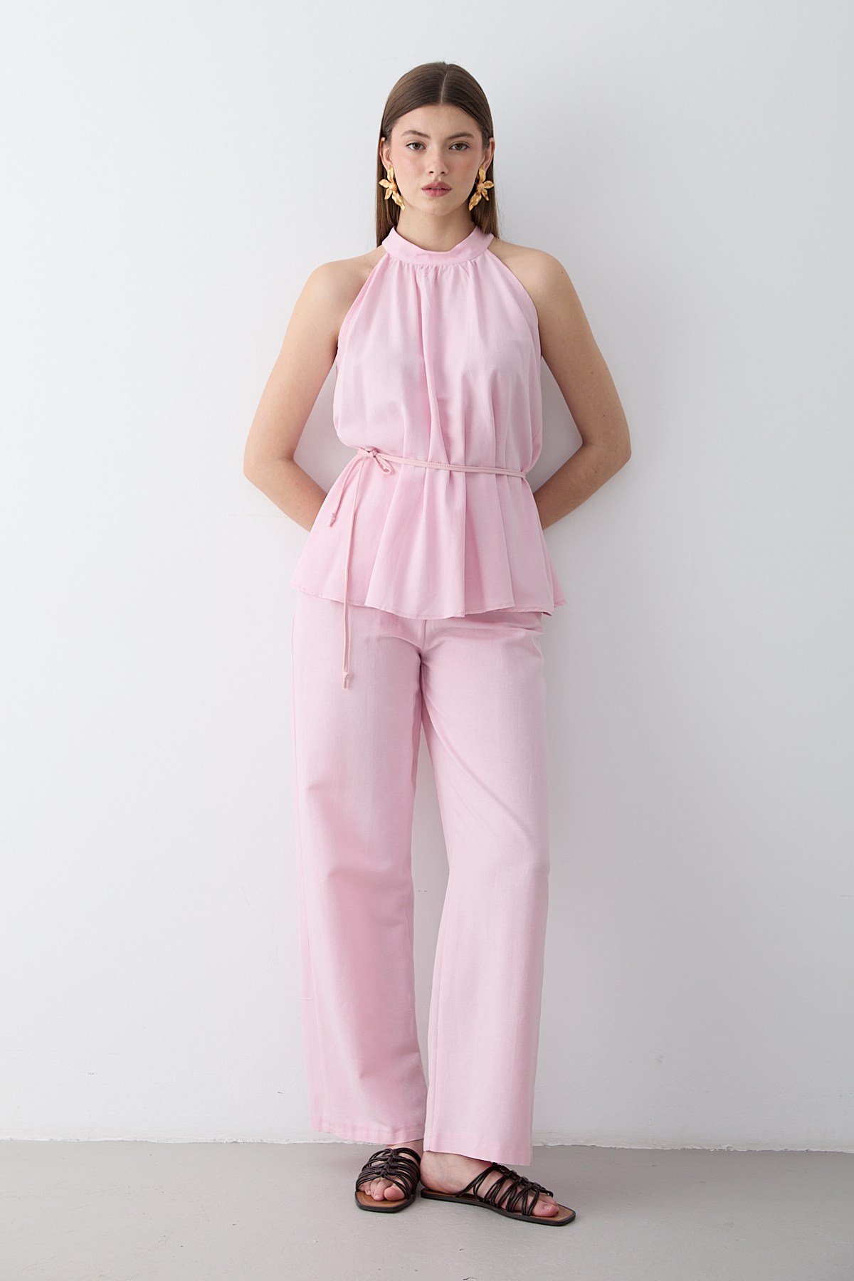 Kadın Pembe Halter Yaka Kuşak Detaylı Bluz Pantolon Takım